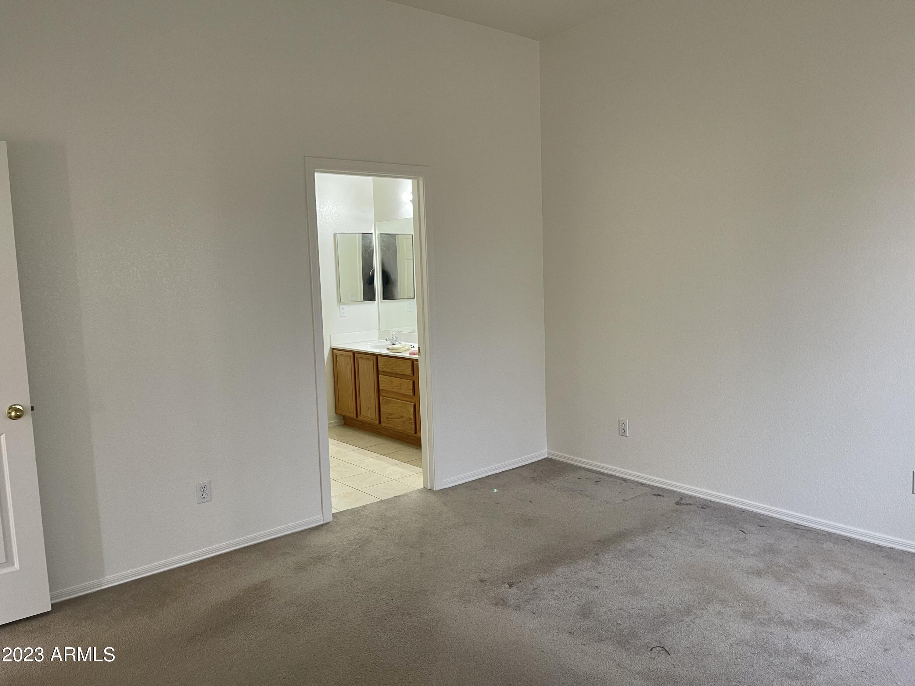 6720 E Encanto Street, 92