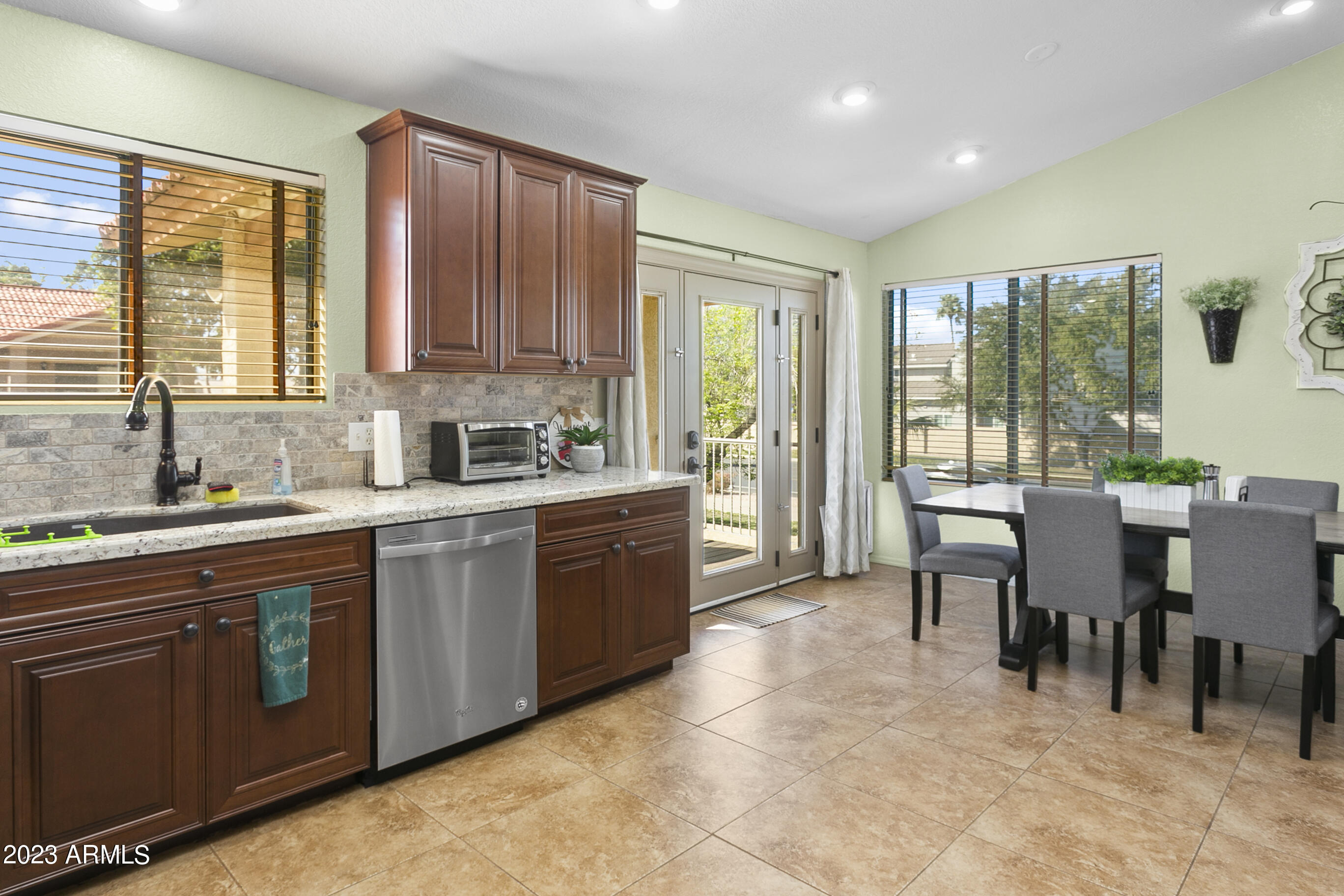 1255 W SEA SHELL Drive
