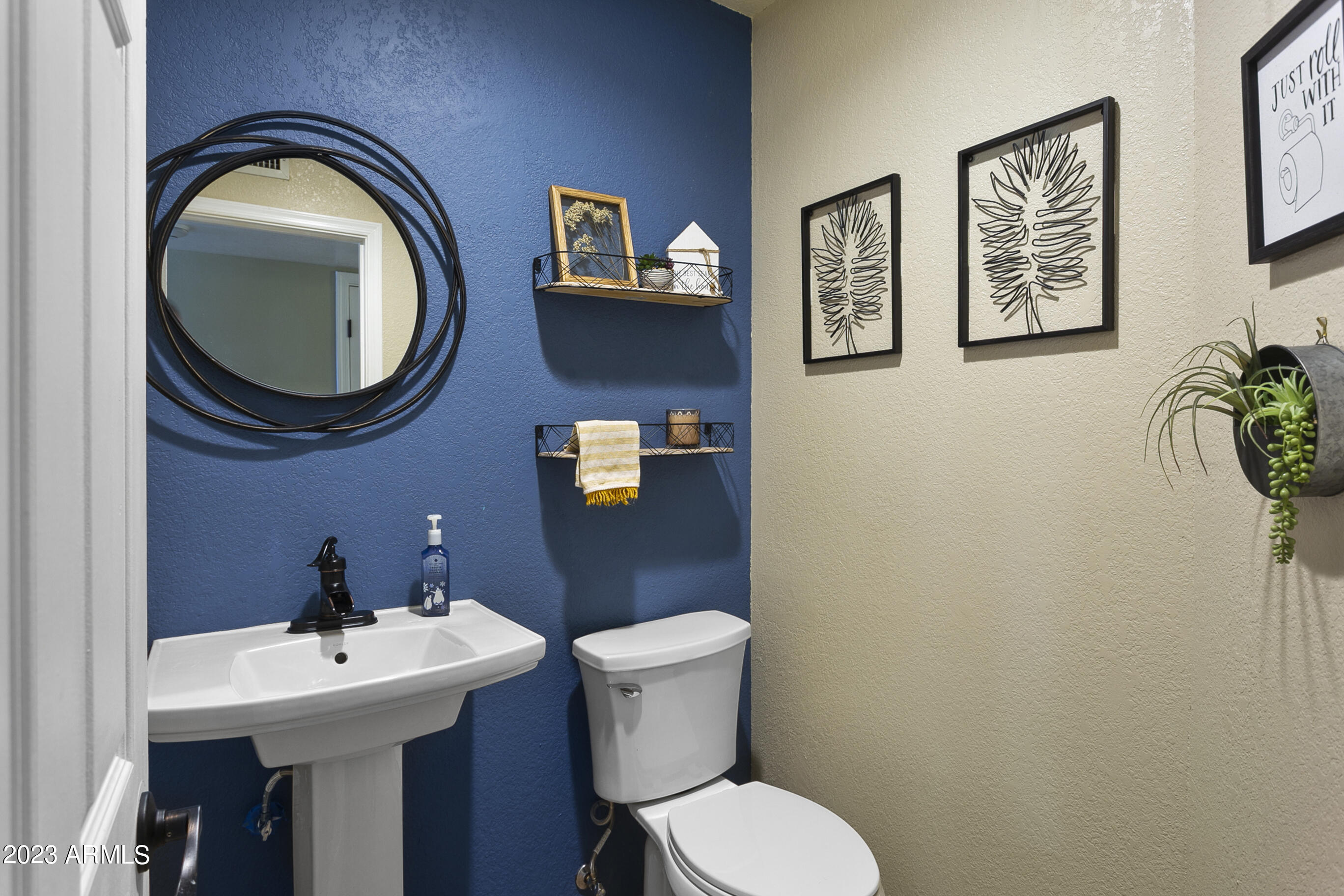 1255 W SEA SHELL Drive