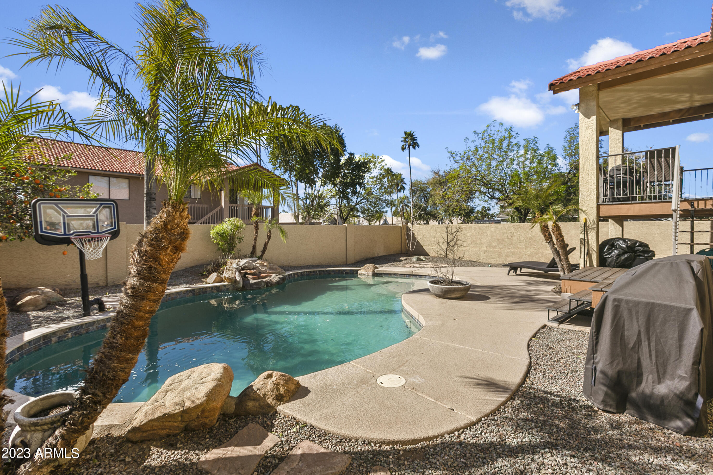 1255 W SEA SHELL Drive