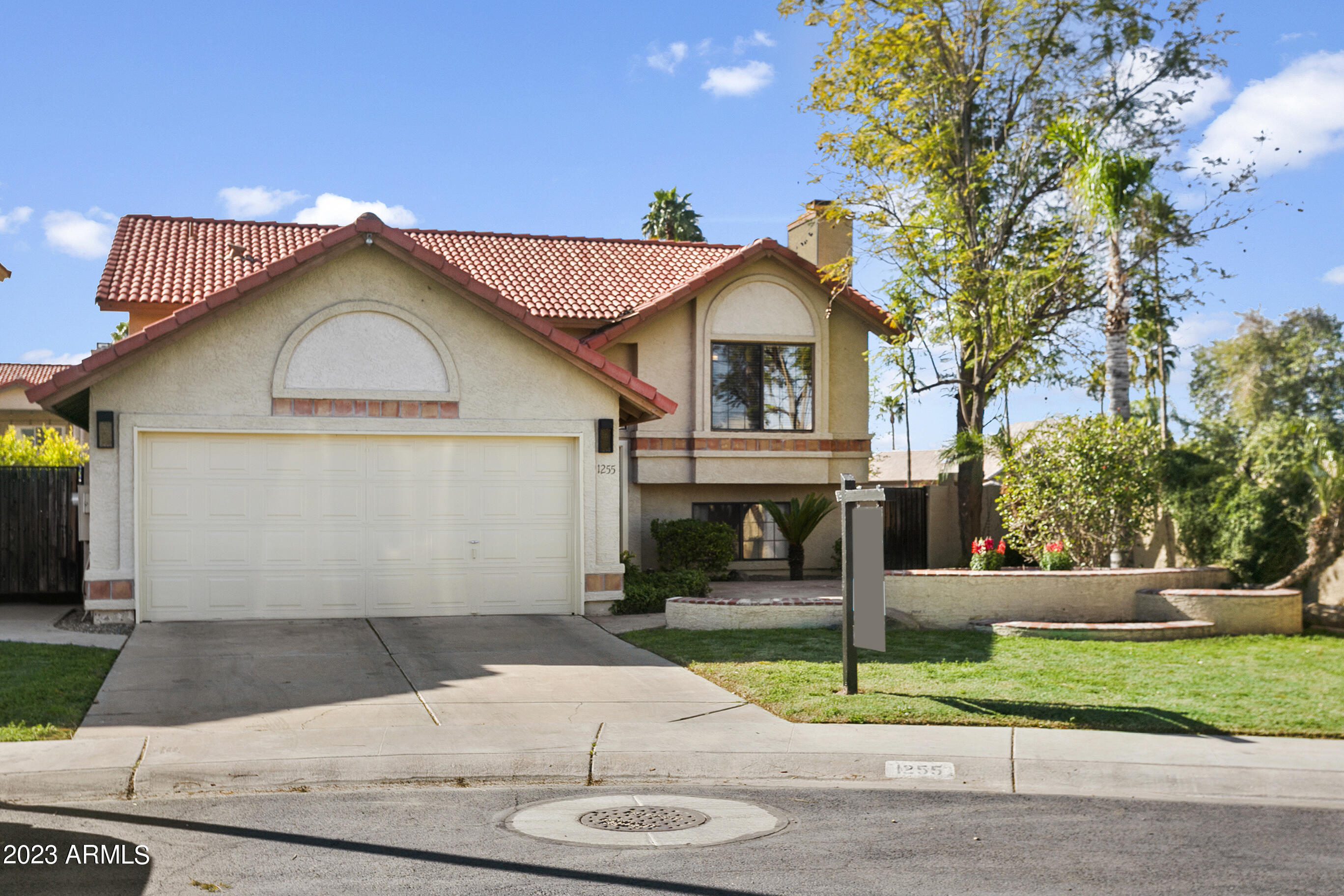 1255 W SEA SHELL Drive