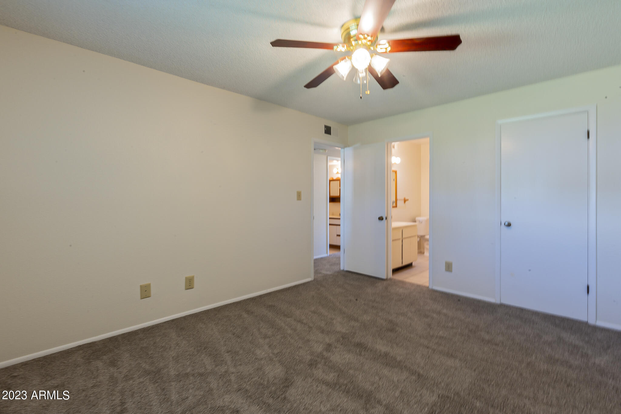 10418 N 95TH Drive