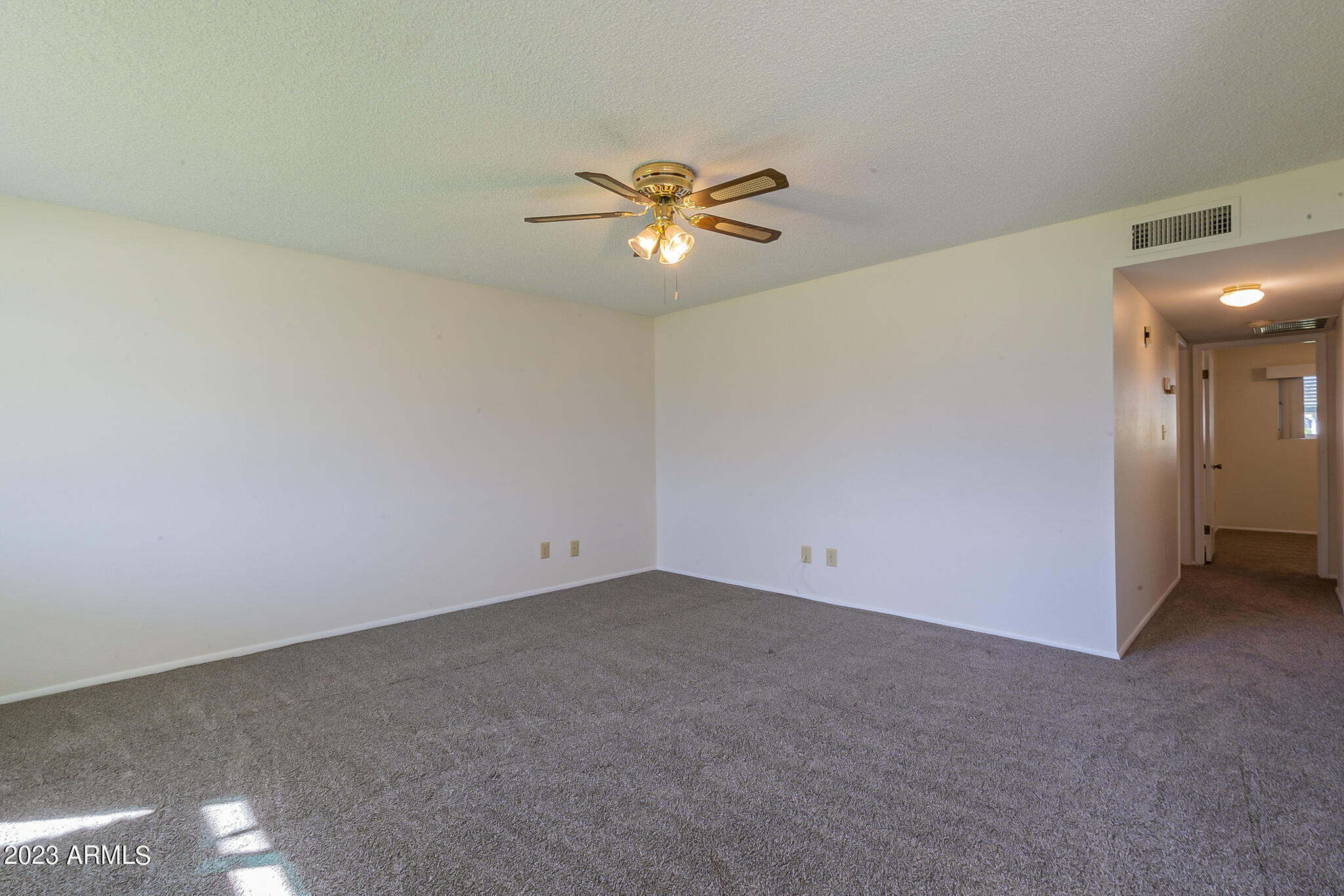 10418 N 95TH Drive