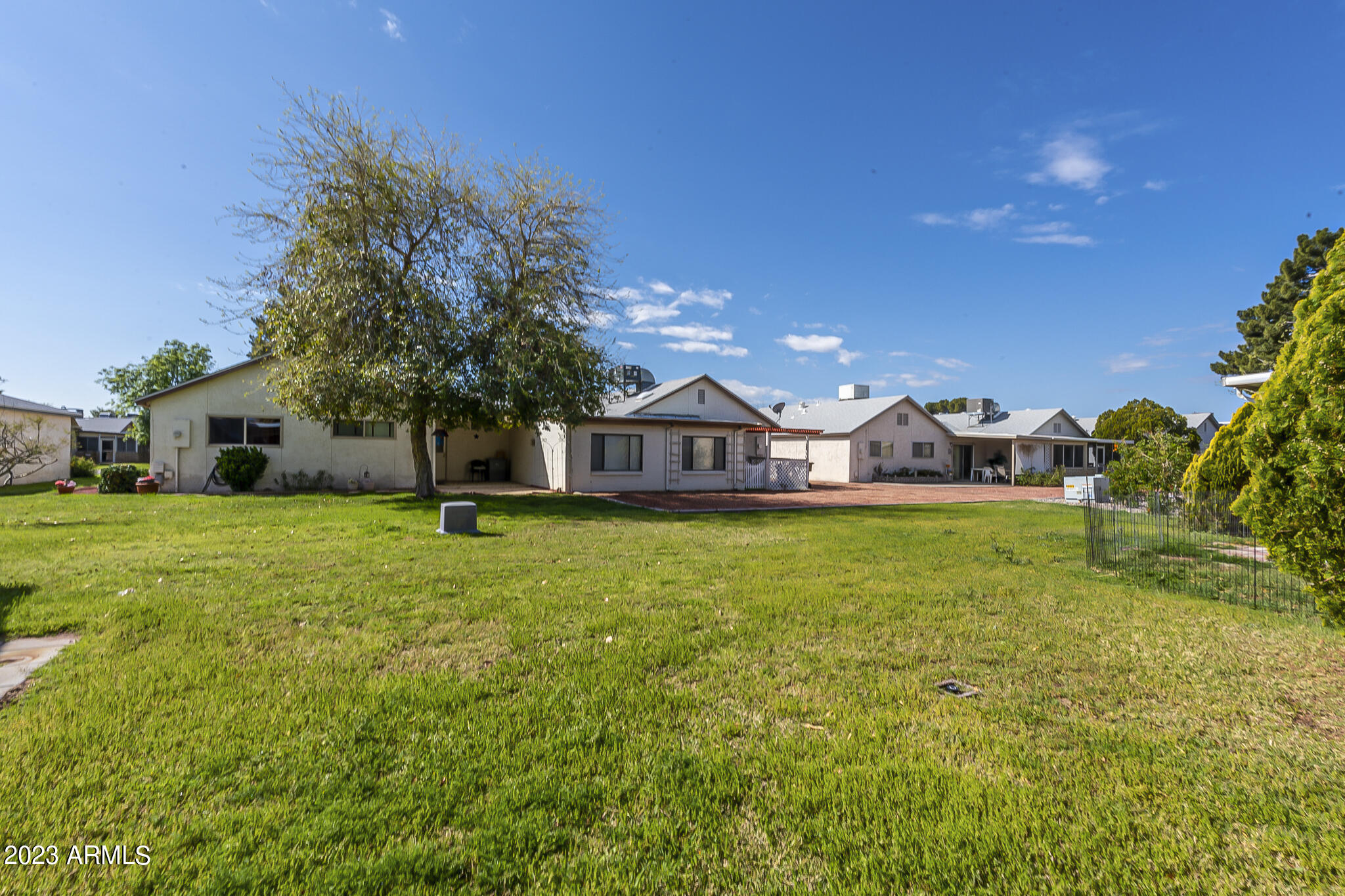 10418 N 95TH Drive