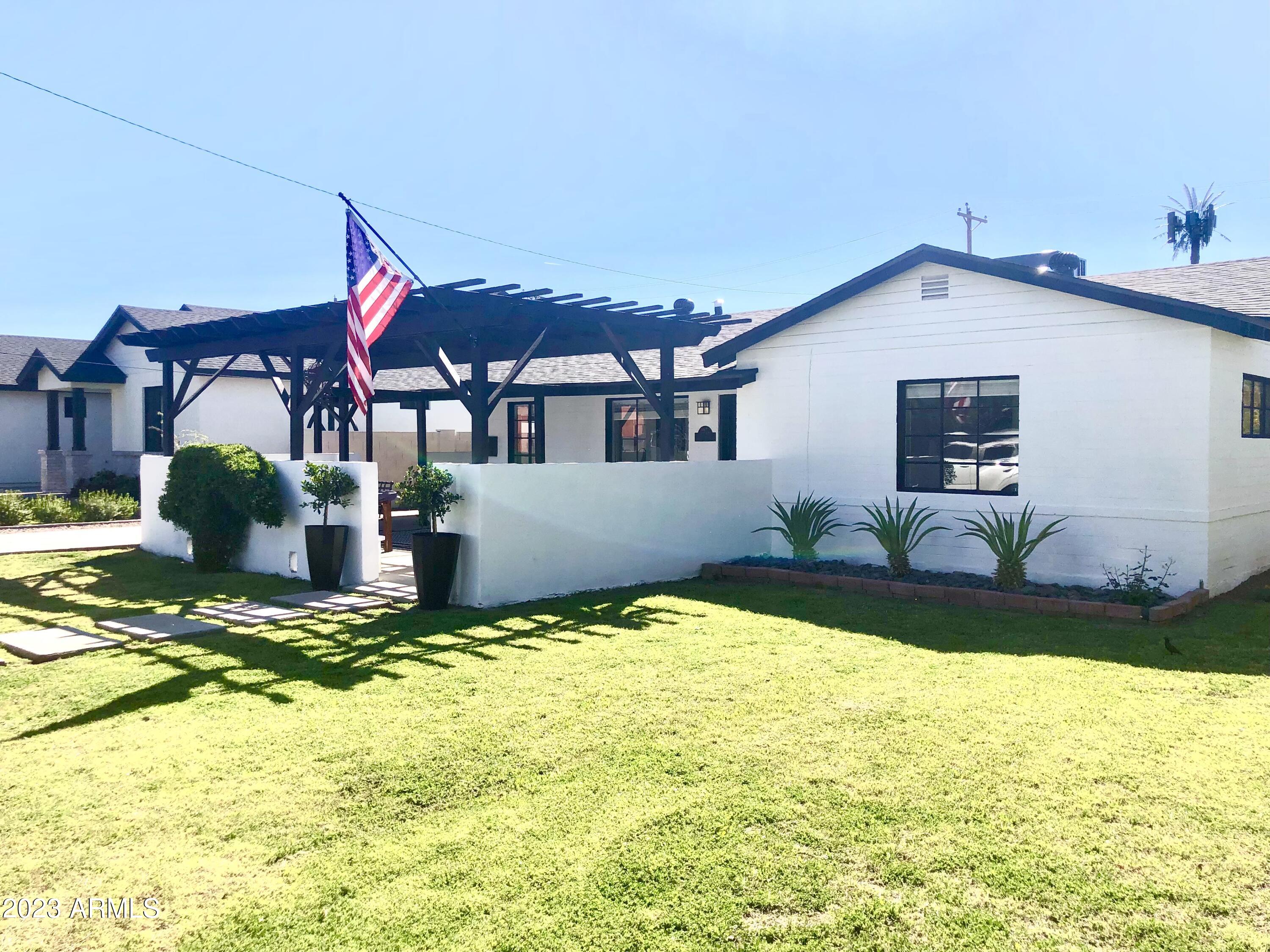 4120 N 44TH Place