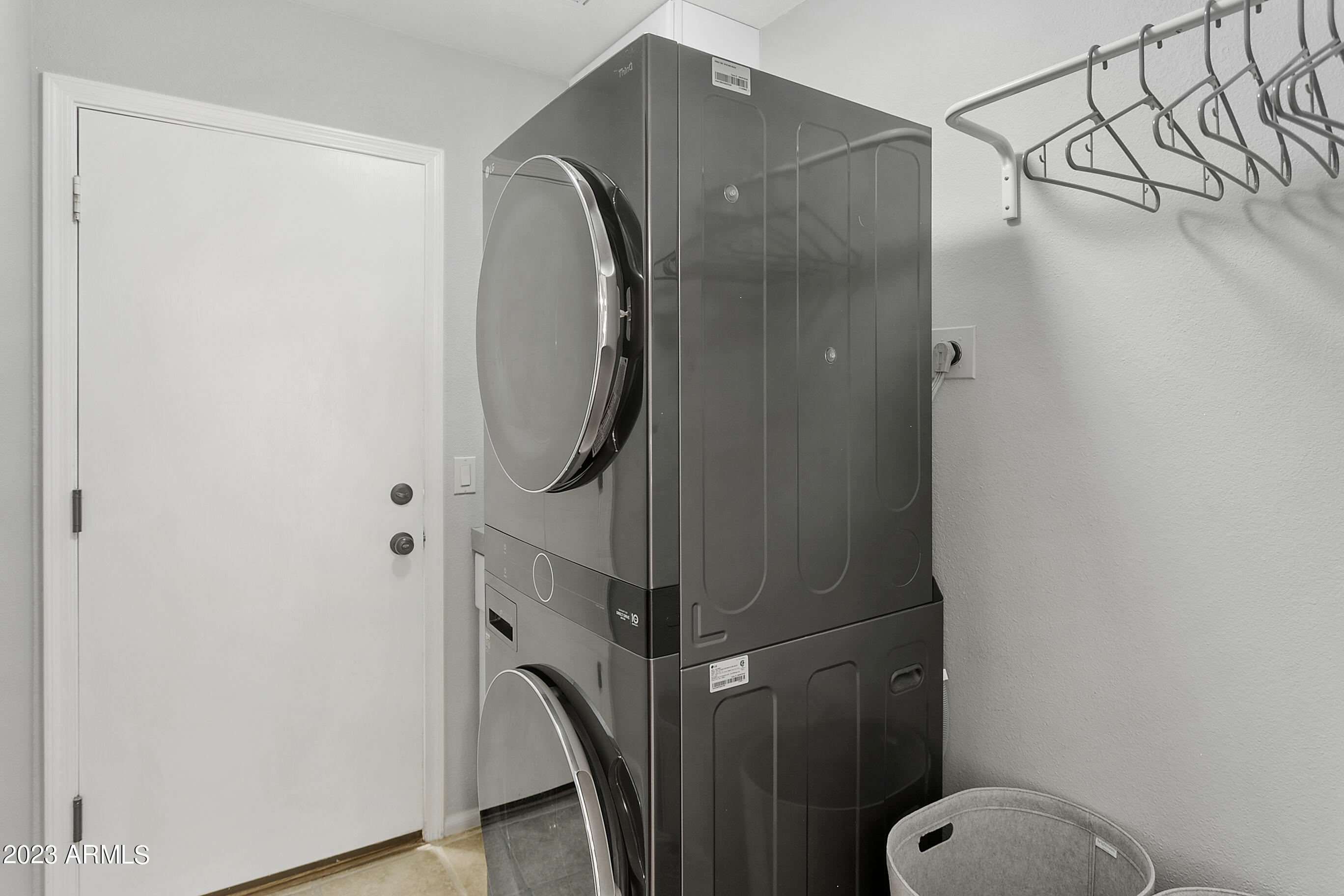 2121 E MENADOTA Drive