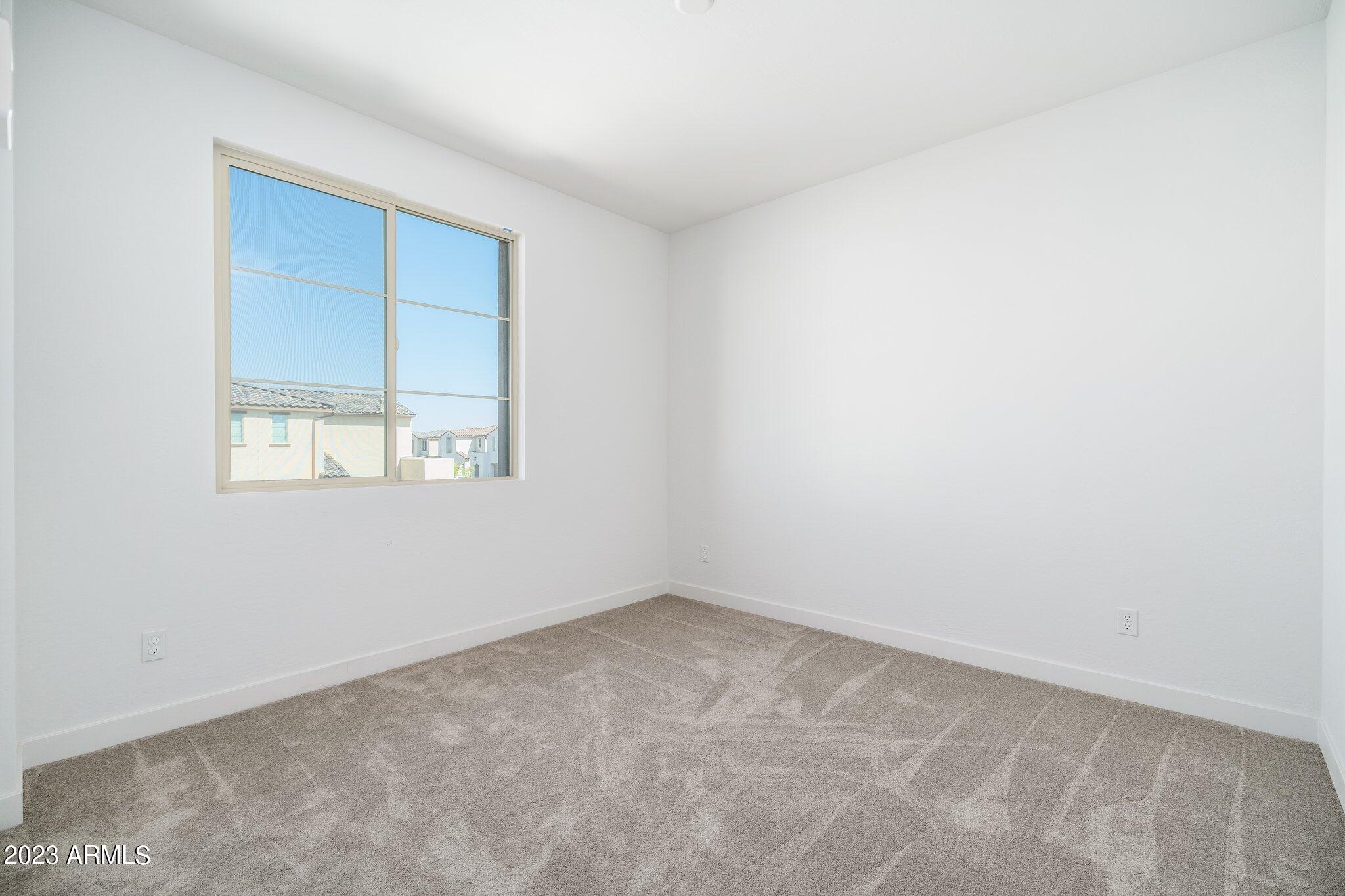 5832 S ABBEY