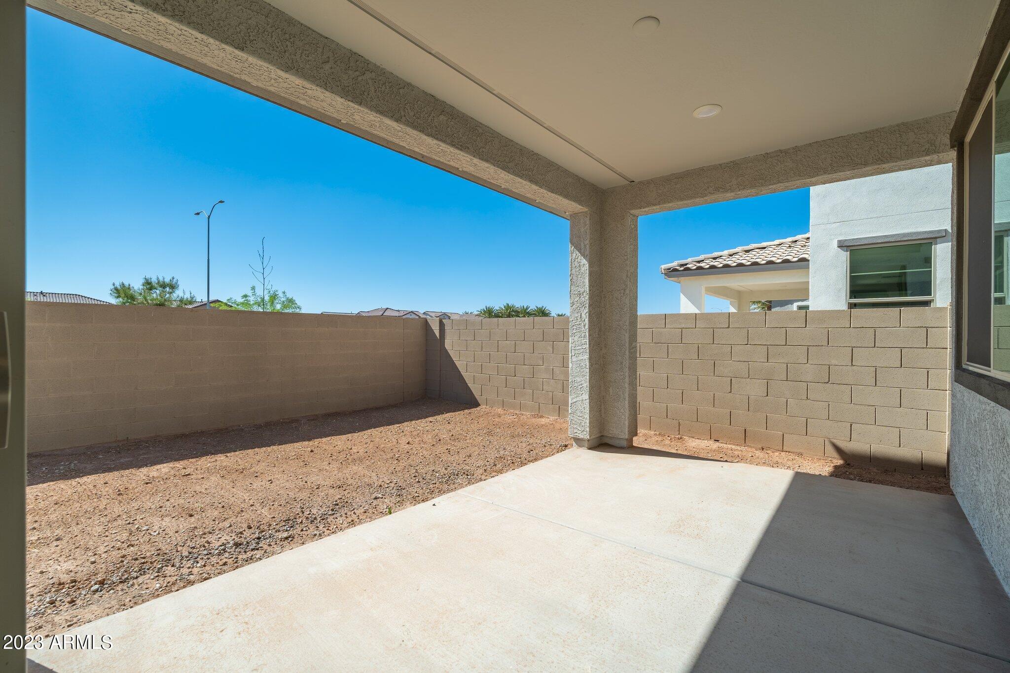 5832 S ABBEY