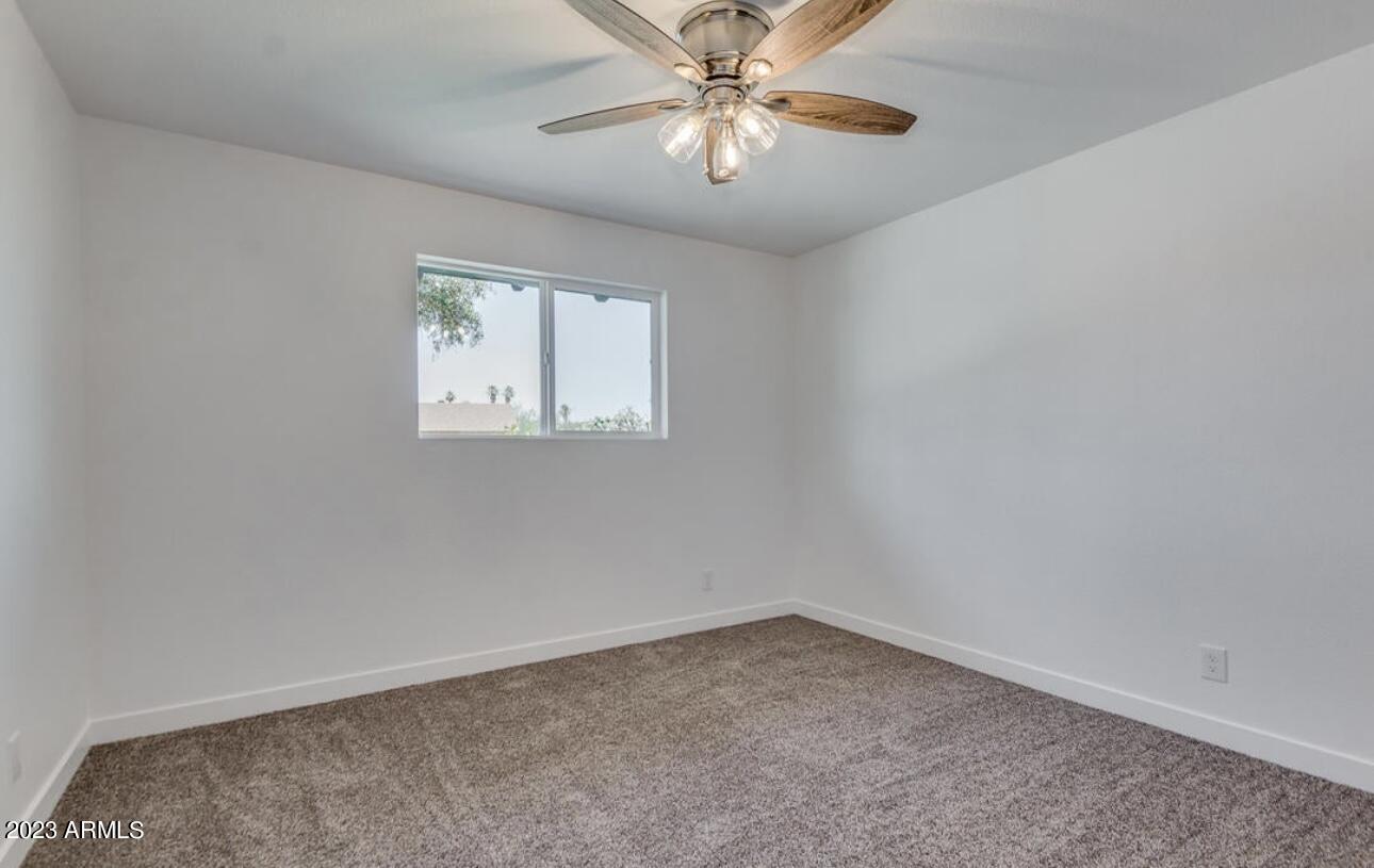 1809 E CONCORDA Drive