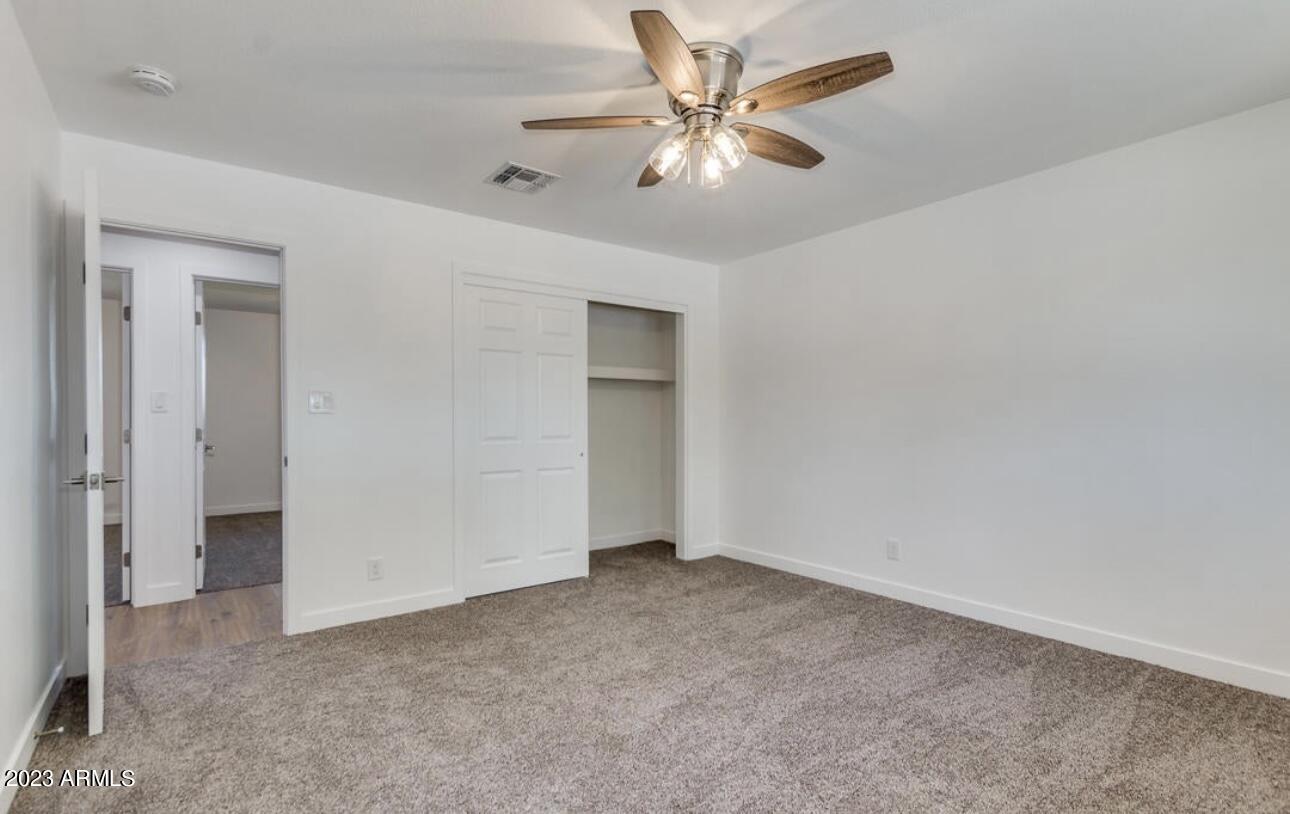 1809 E CONCORDA Drive