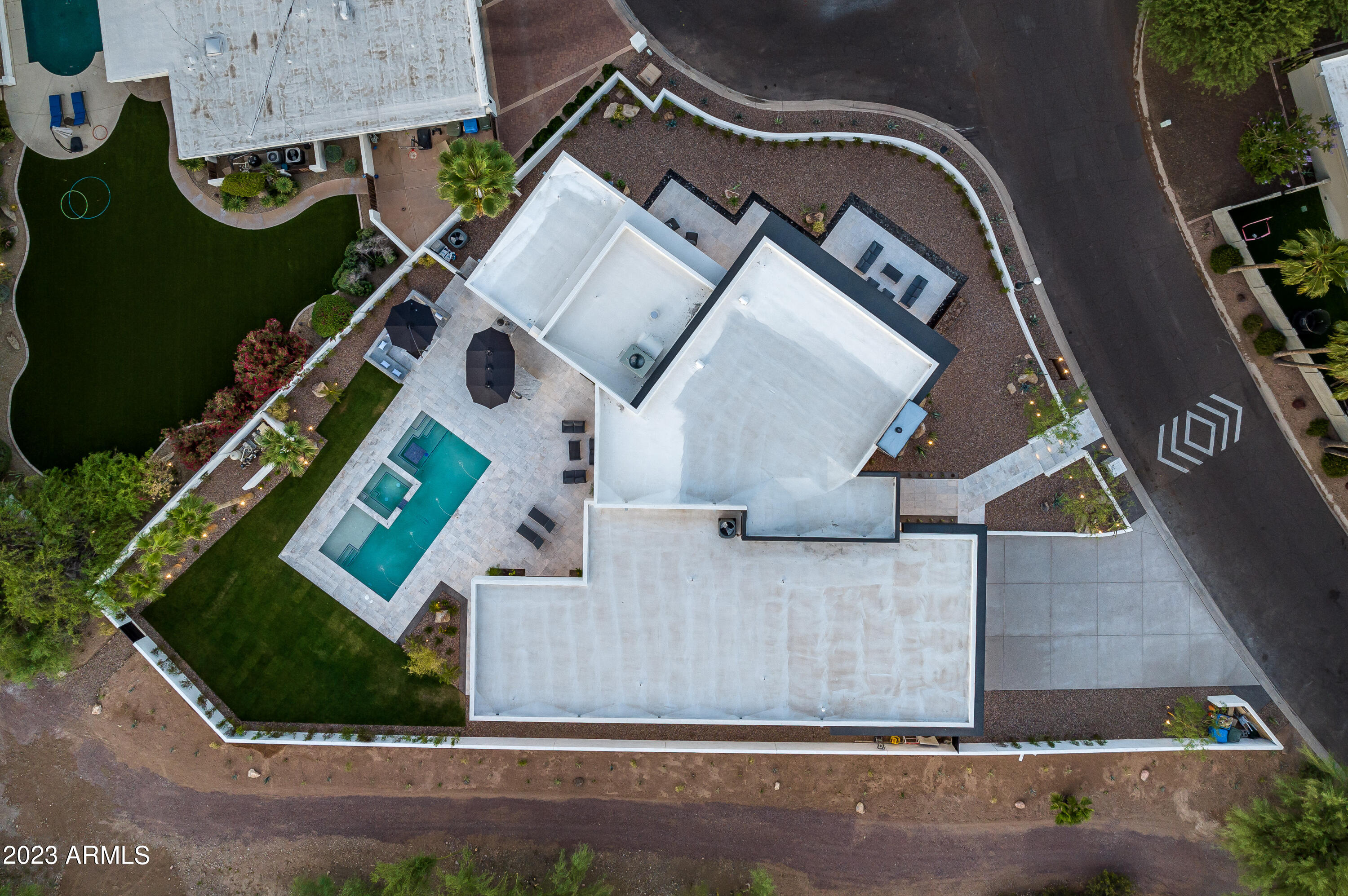 4502 E SOLANO Drive