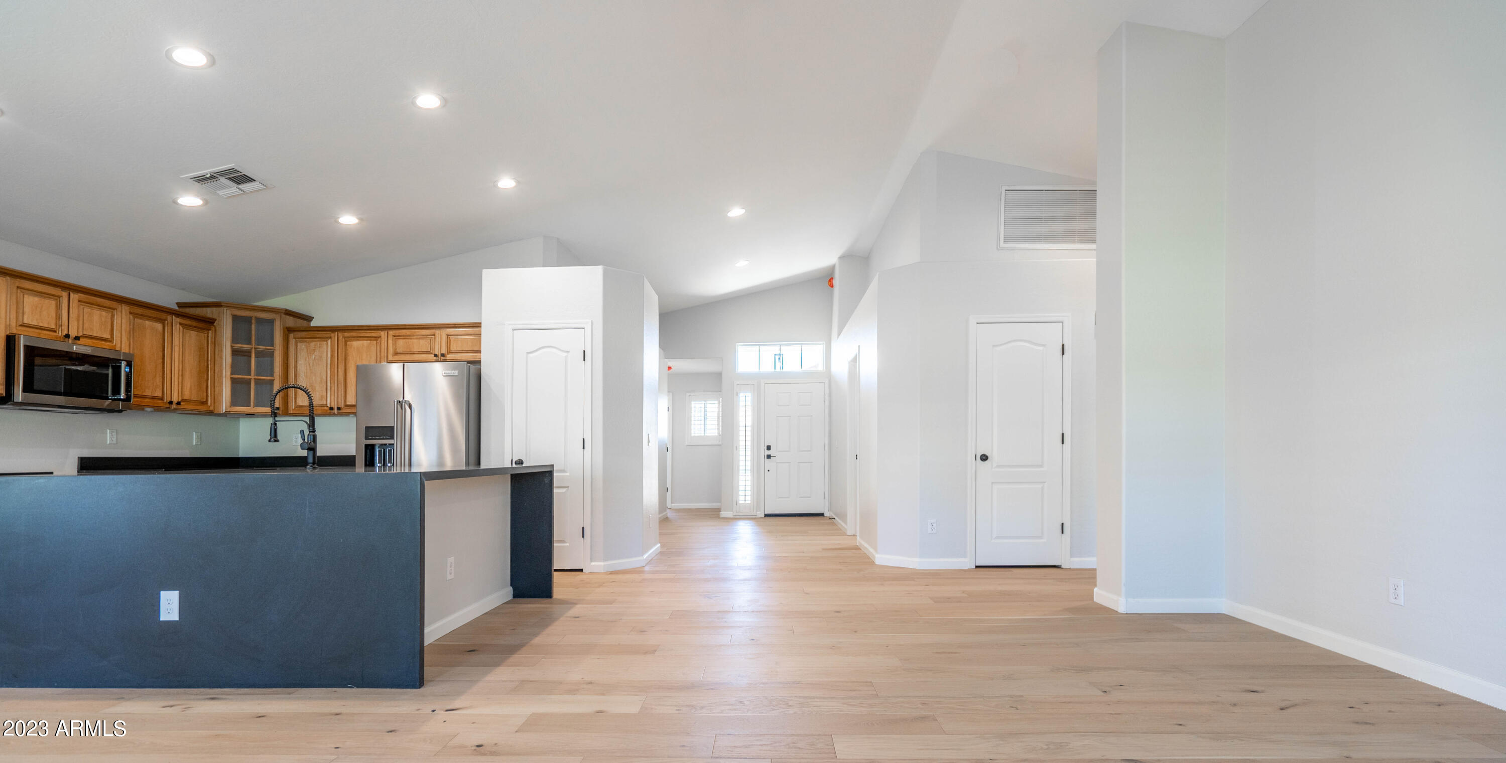 4058 E VISTA Drive