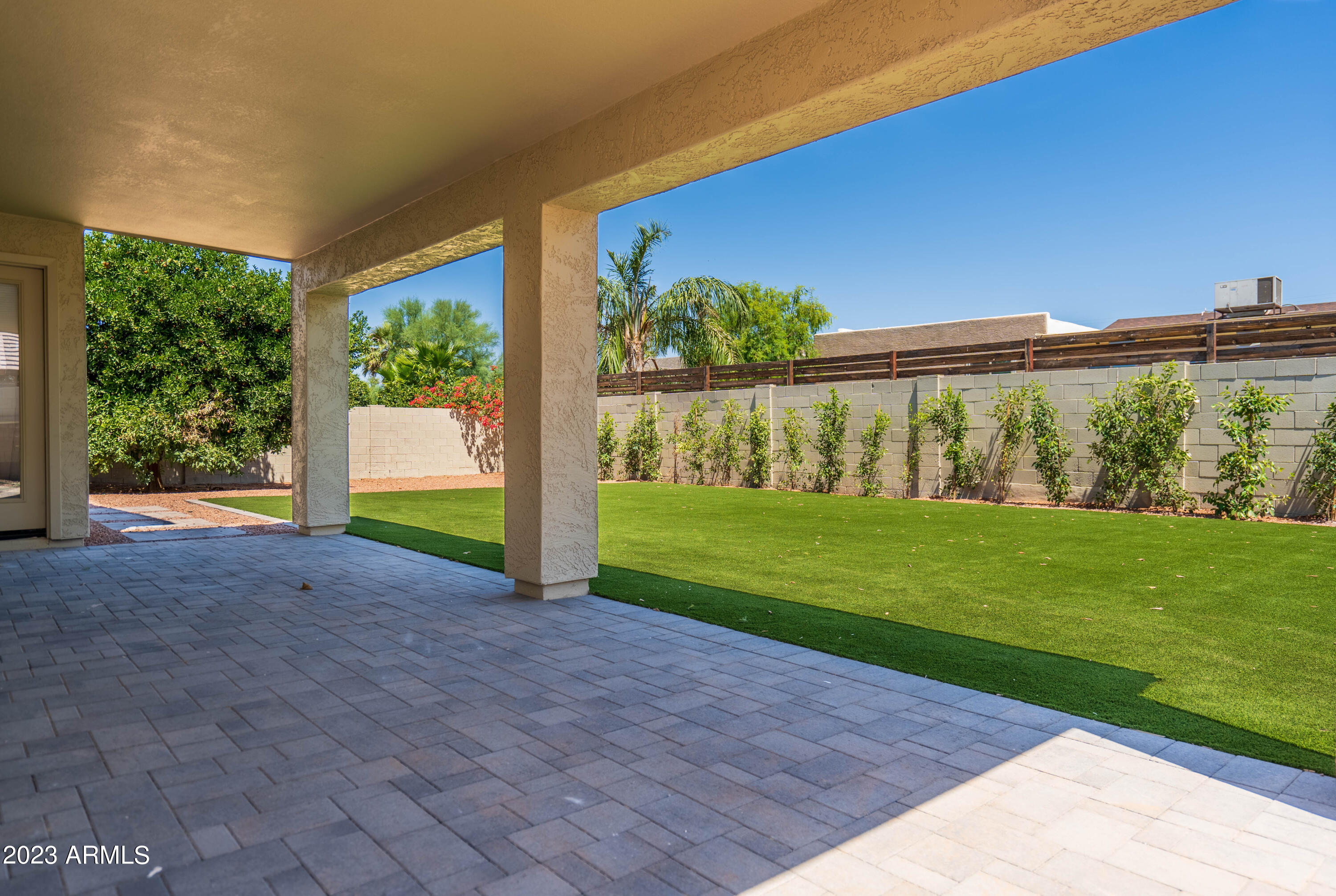 4058 E VISTA Drive
