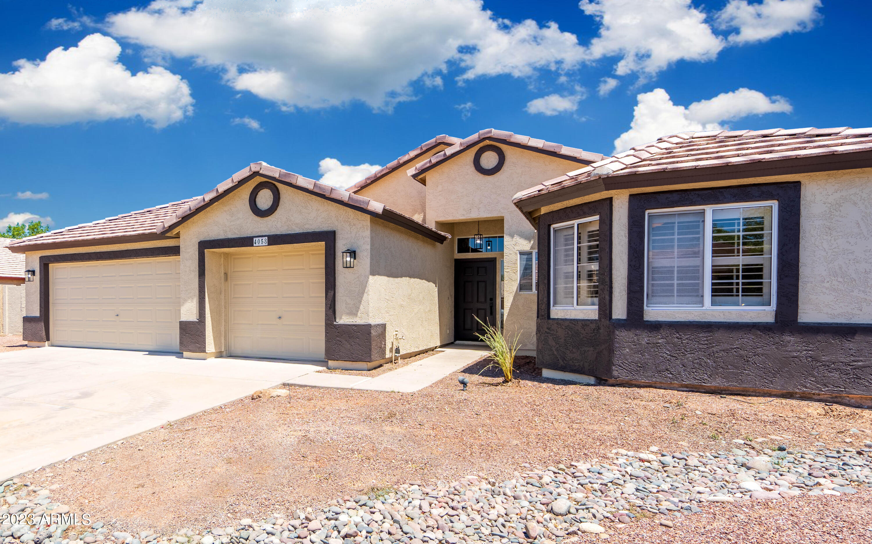 4058 E VISTA Drive