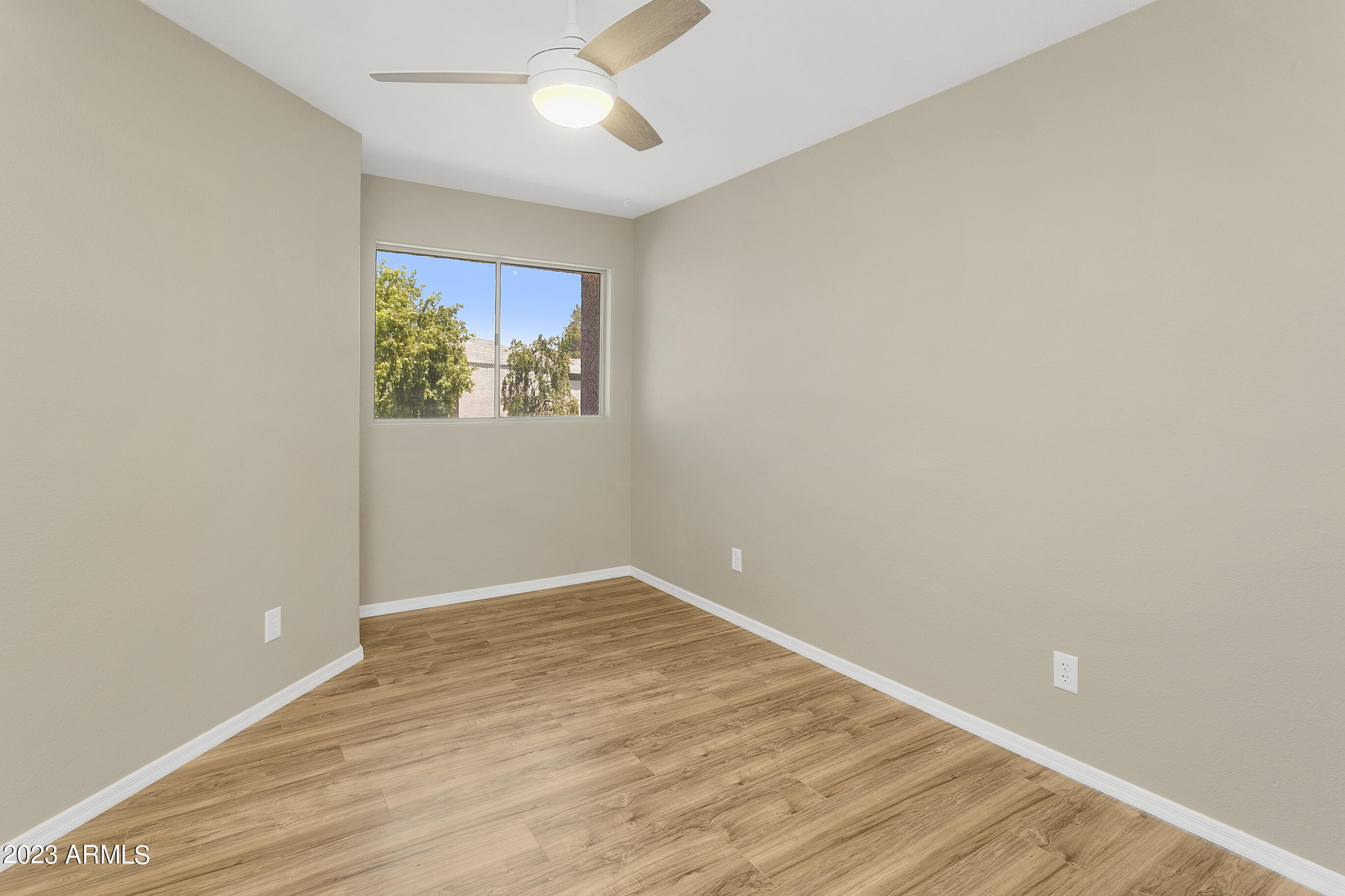 1175 W SALMON Court