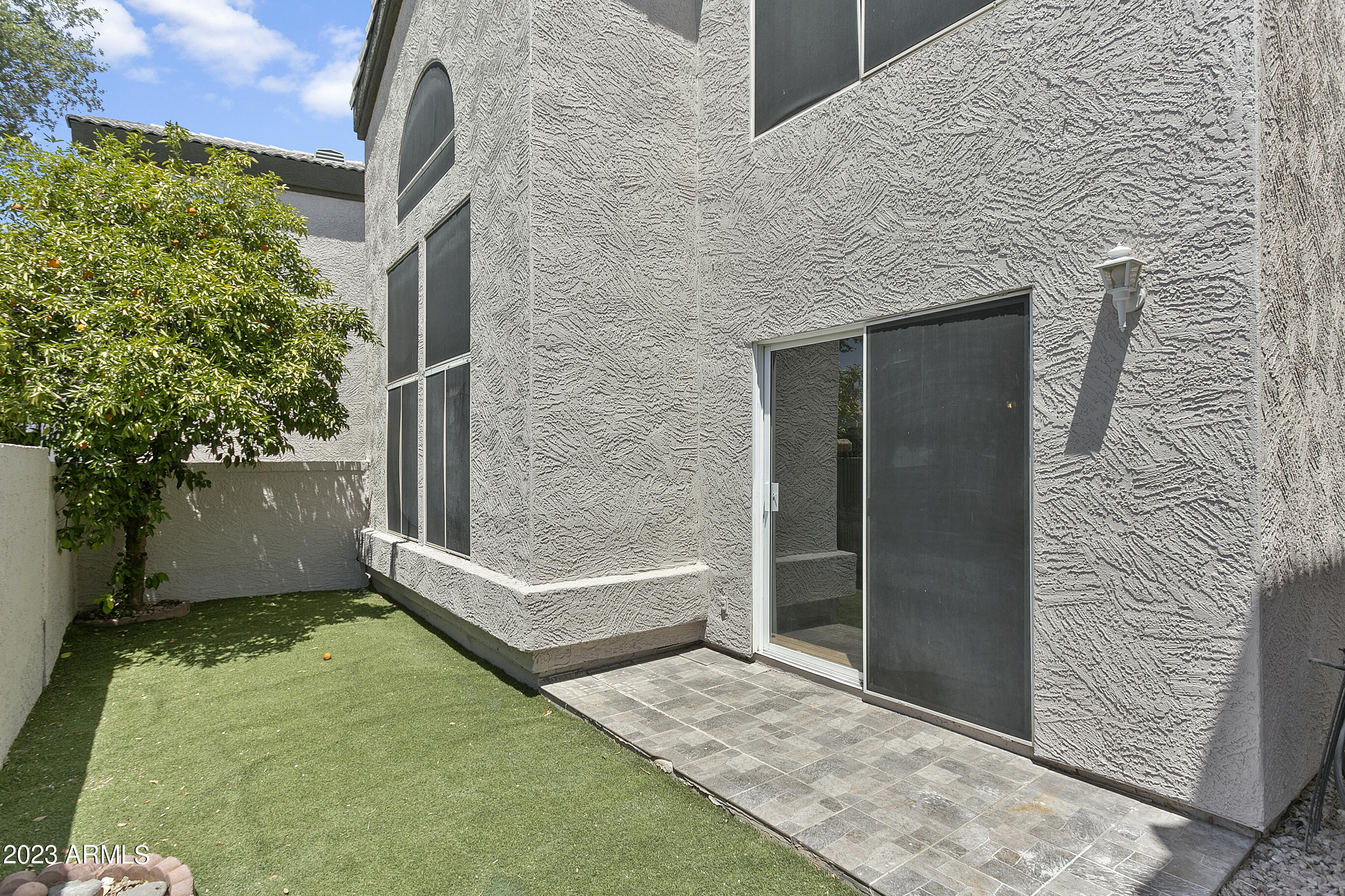 1175 W SALMON Court
