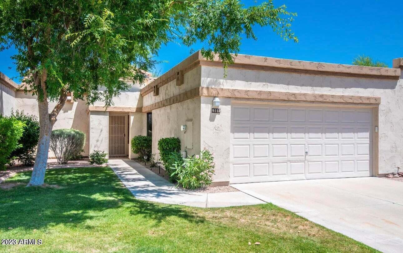 9112 W TOPEKA Drive