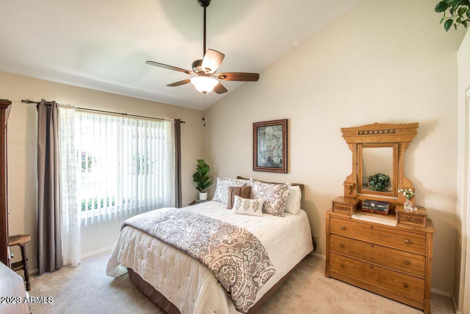 9112 W TOPEKA Drive