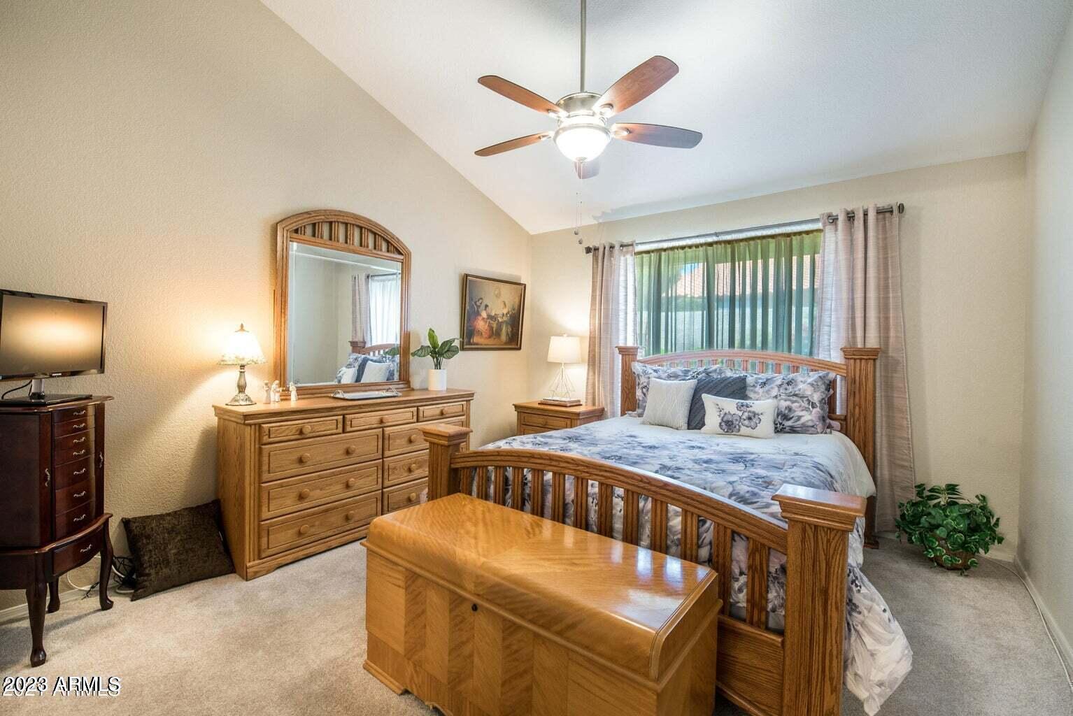 9112 W TOPEKA Drive