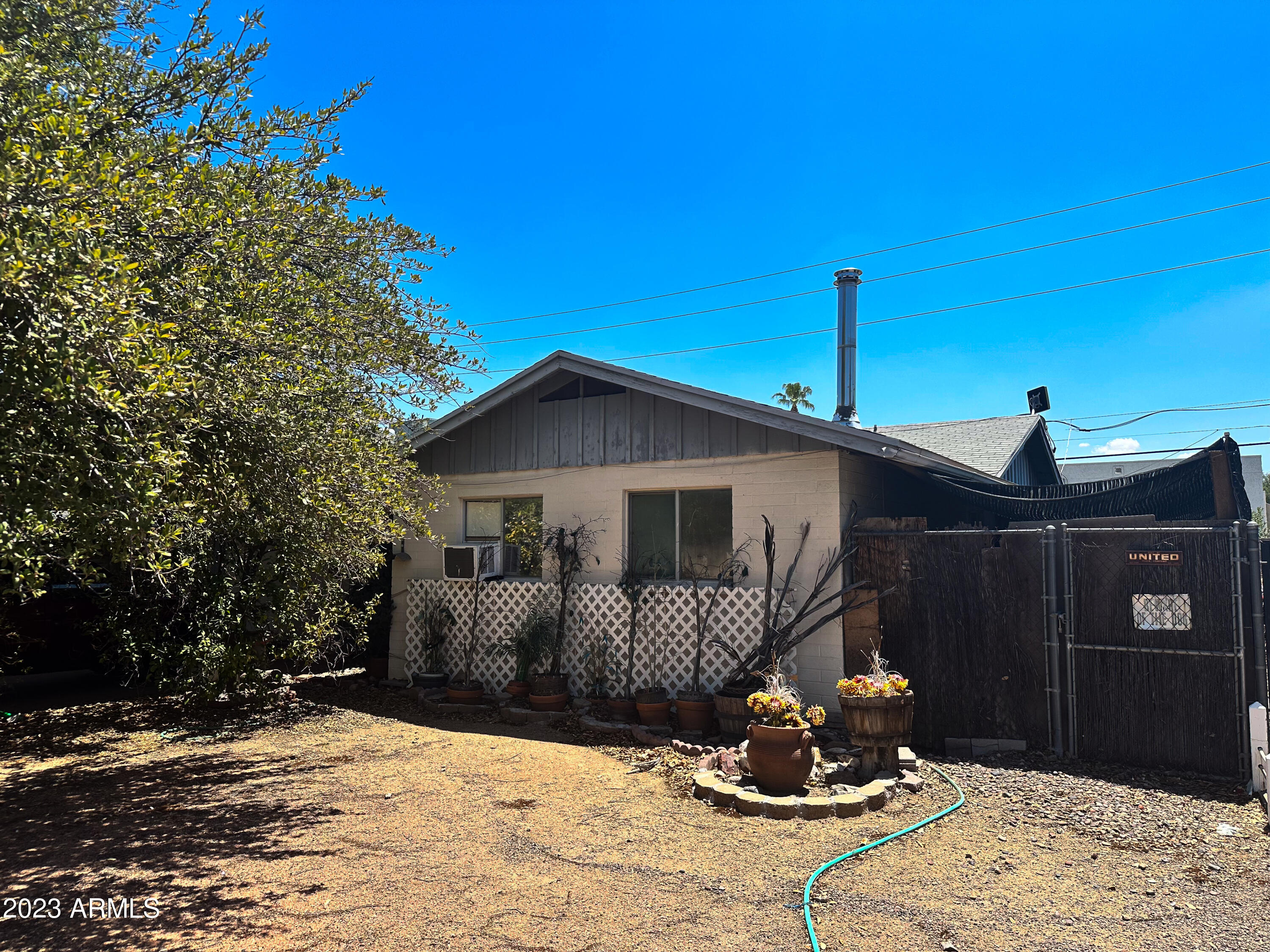 6907 E Pinchot Avenue