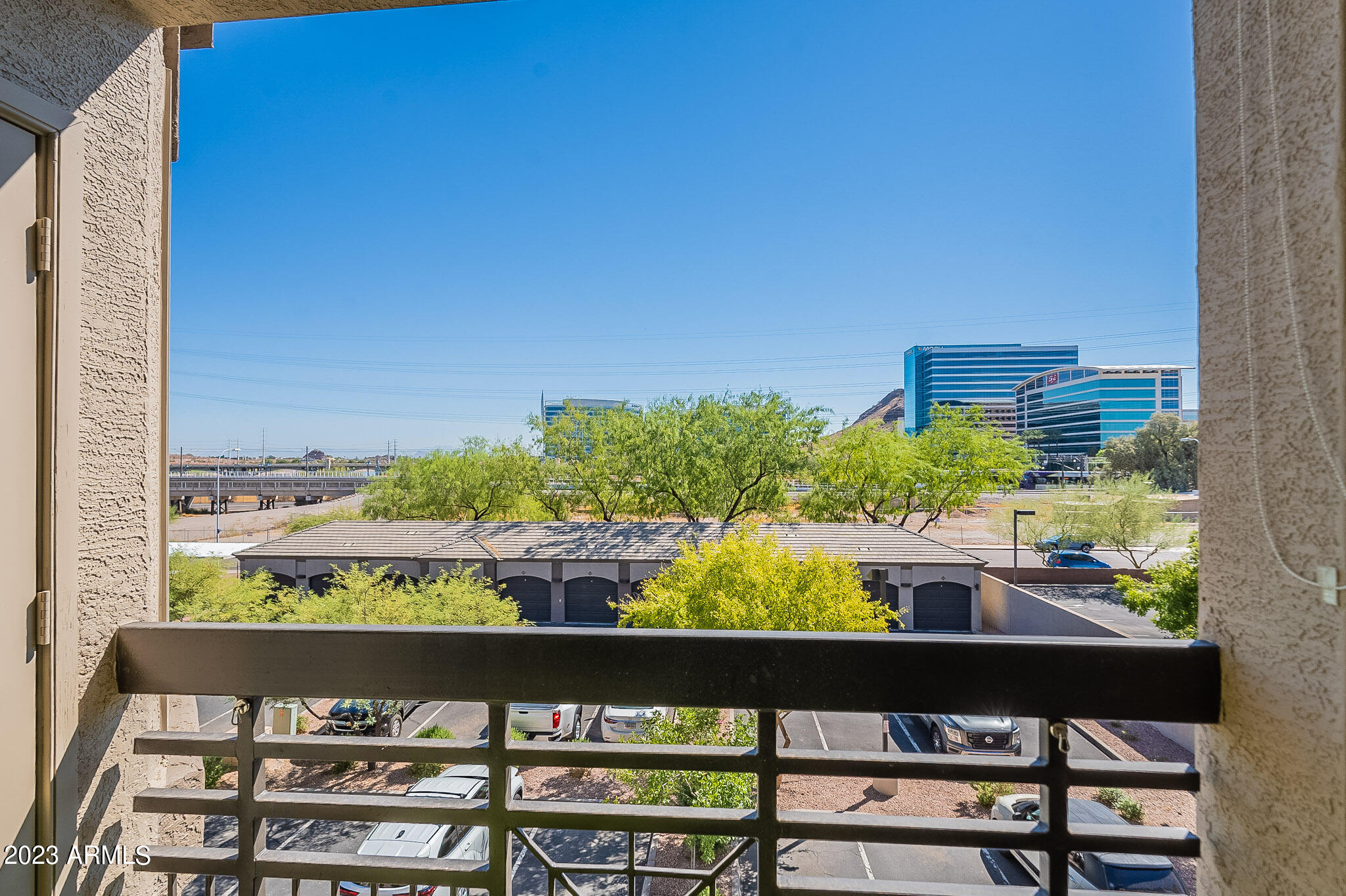 435 W RIO SALADO Parkway, 306
