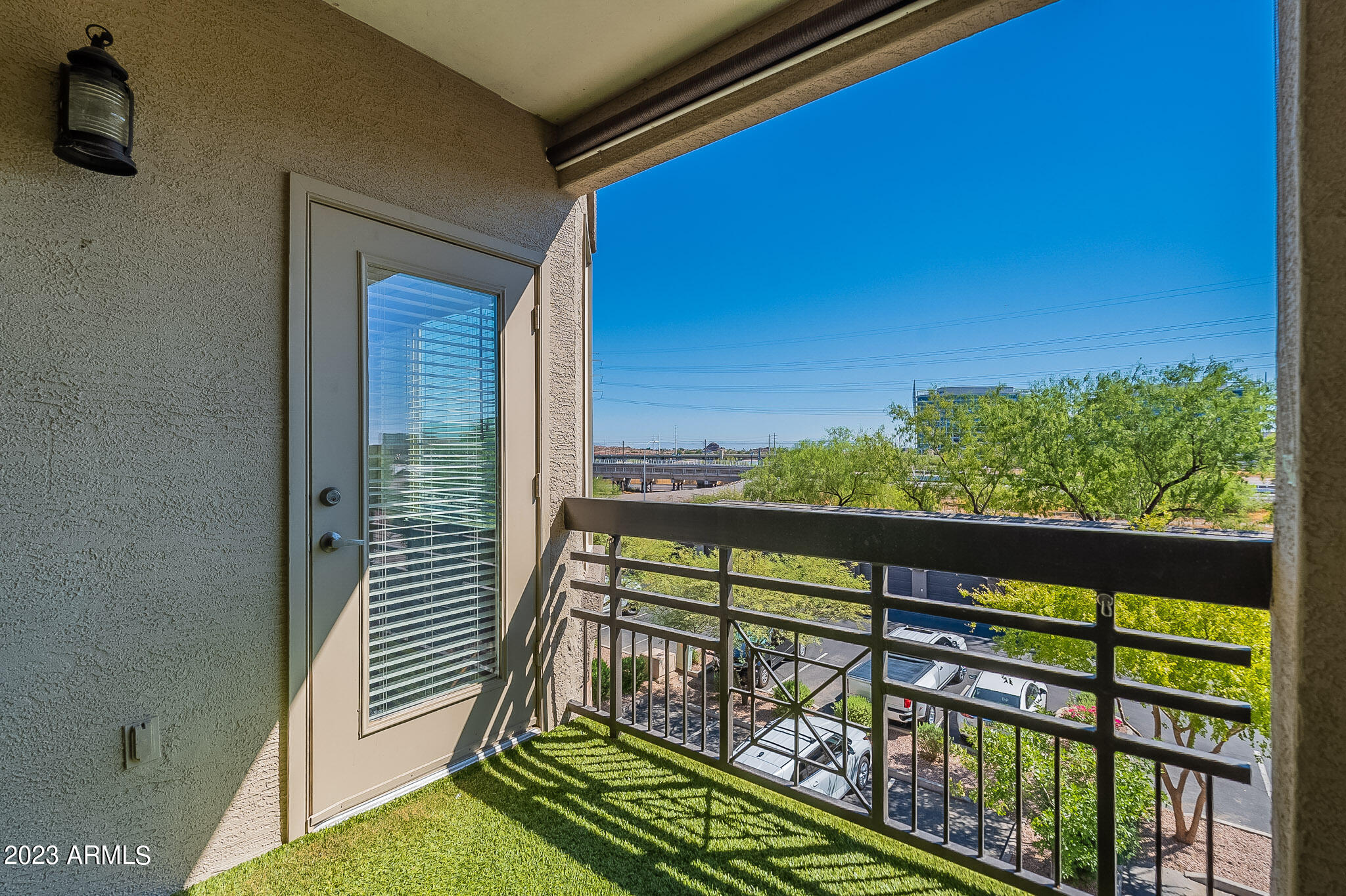 435 W RIO SALADO Parkway, 306