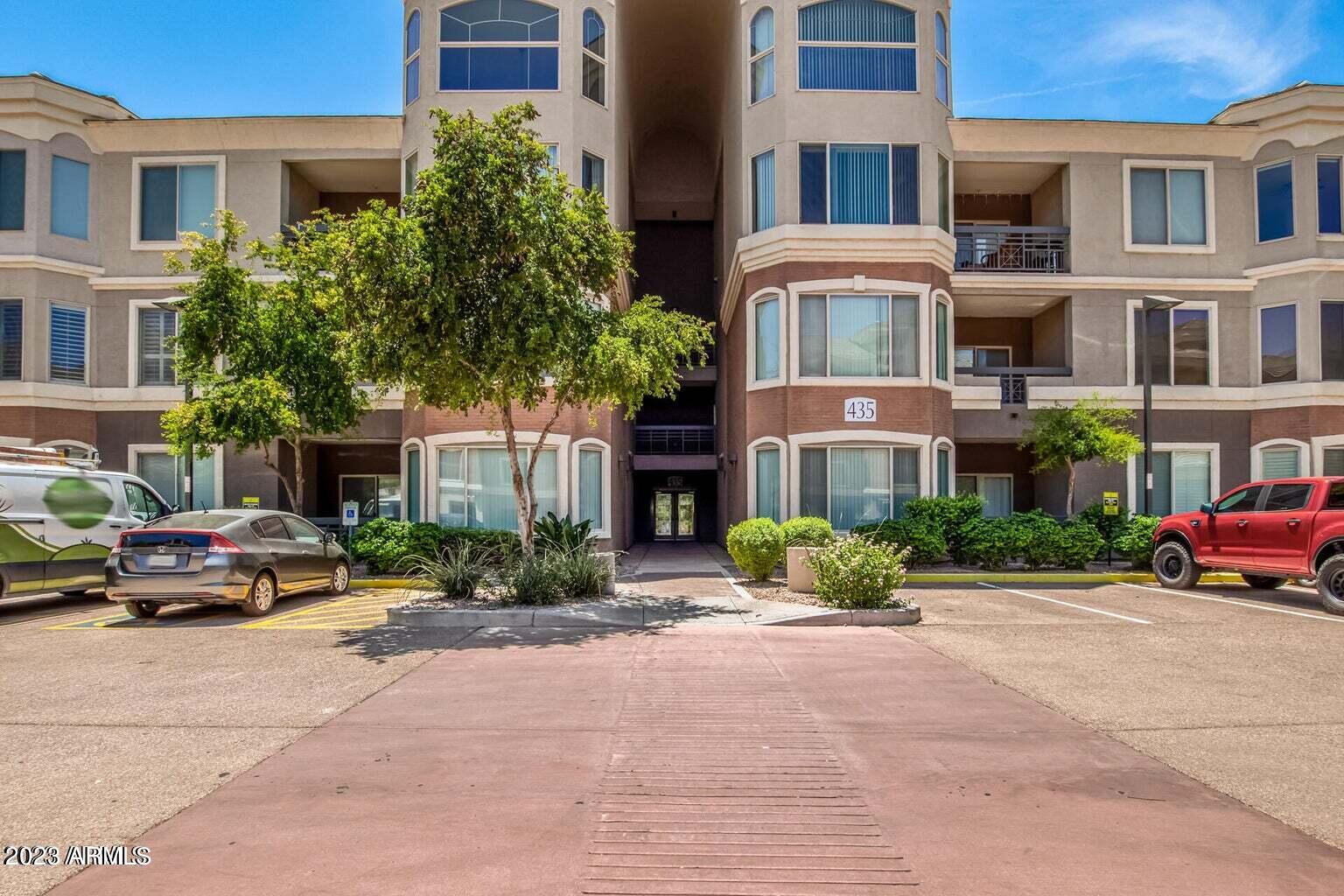 435 W RIO SALADO Parkway, 306