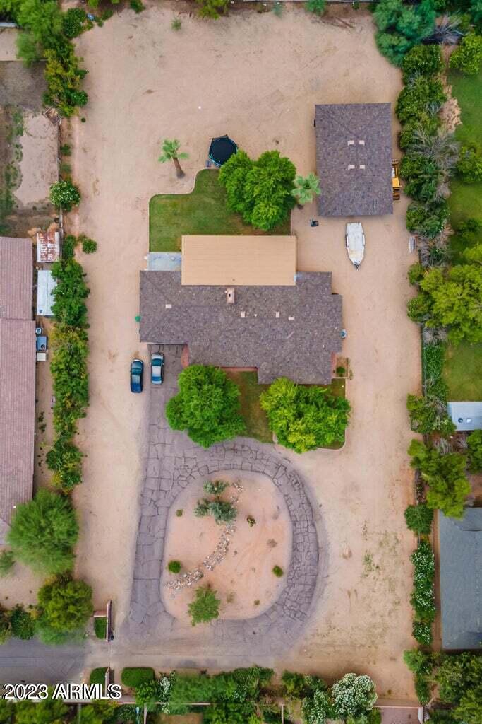 5544 N QUAIL Place