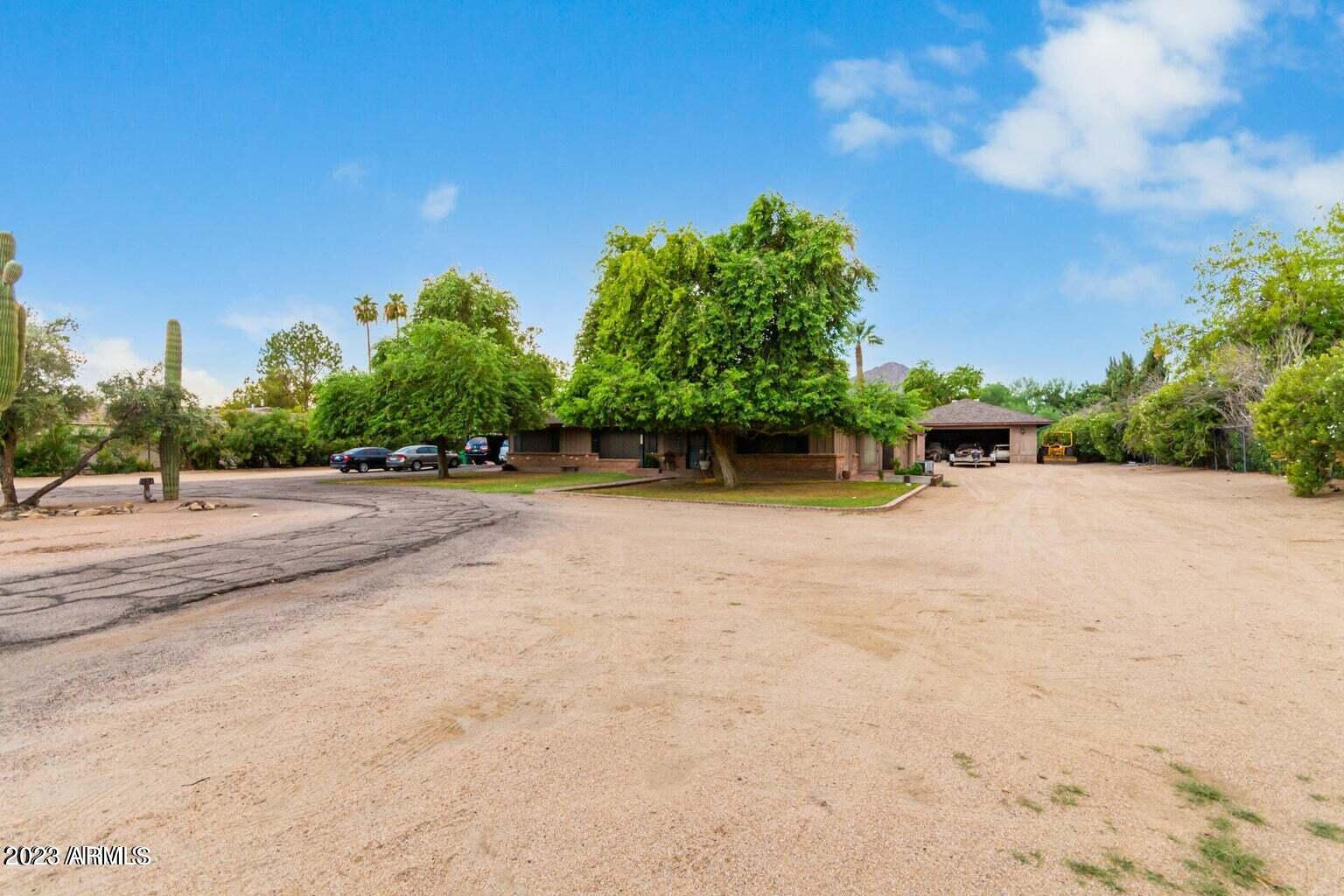 5544 N QUAIL Place
