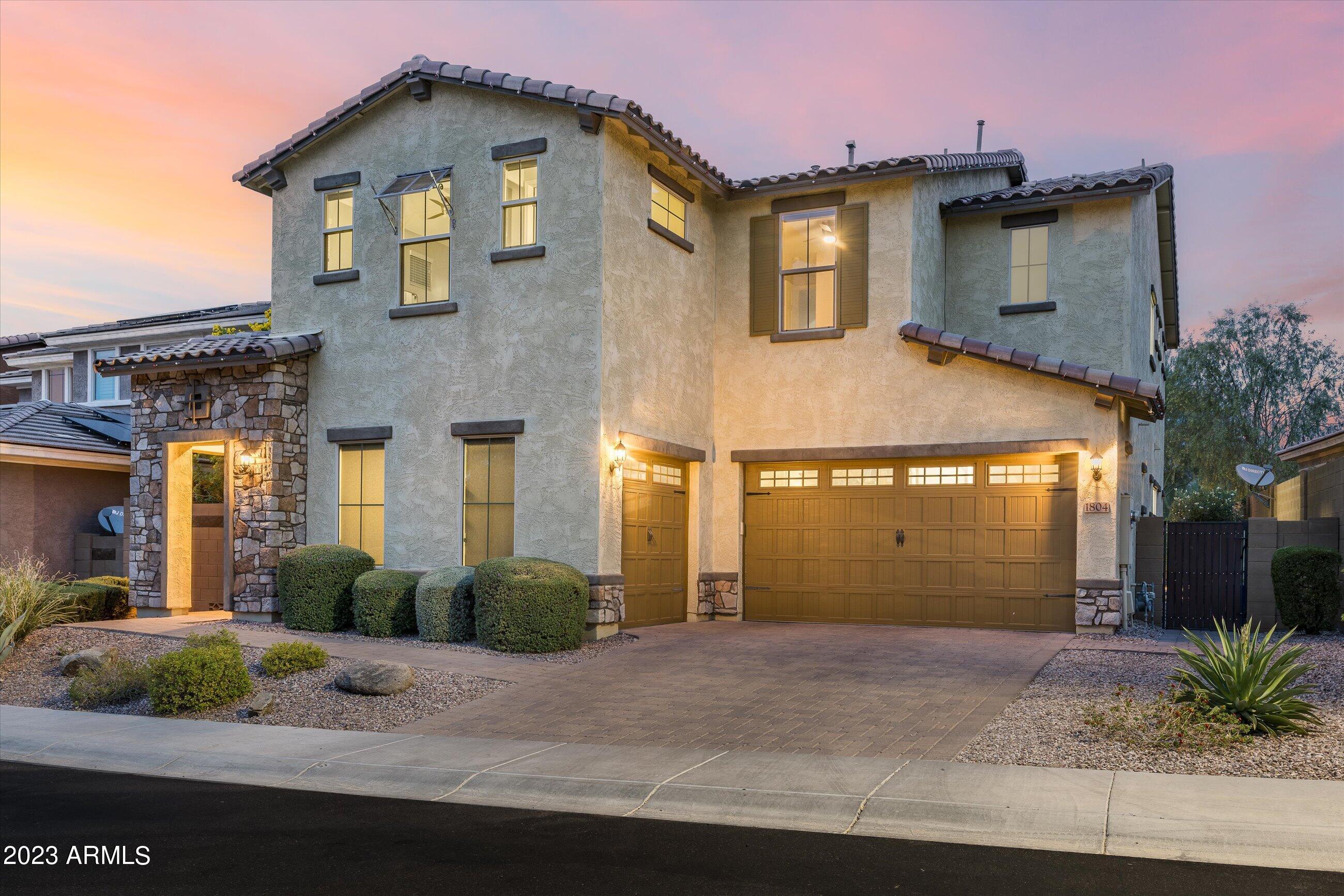 1804 W TOMBSTONE Trail