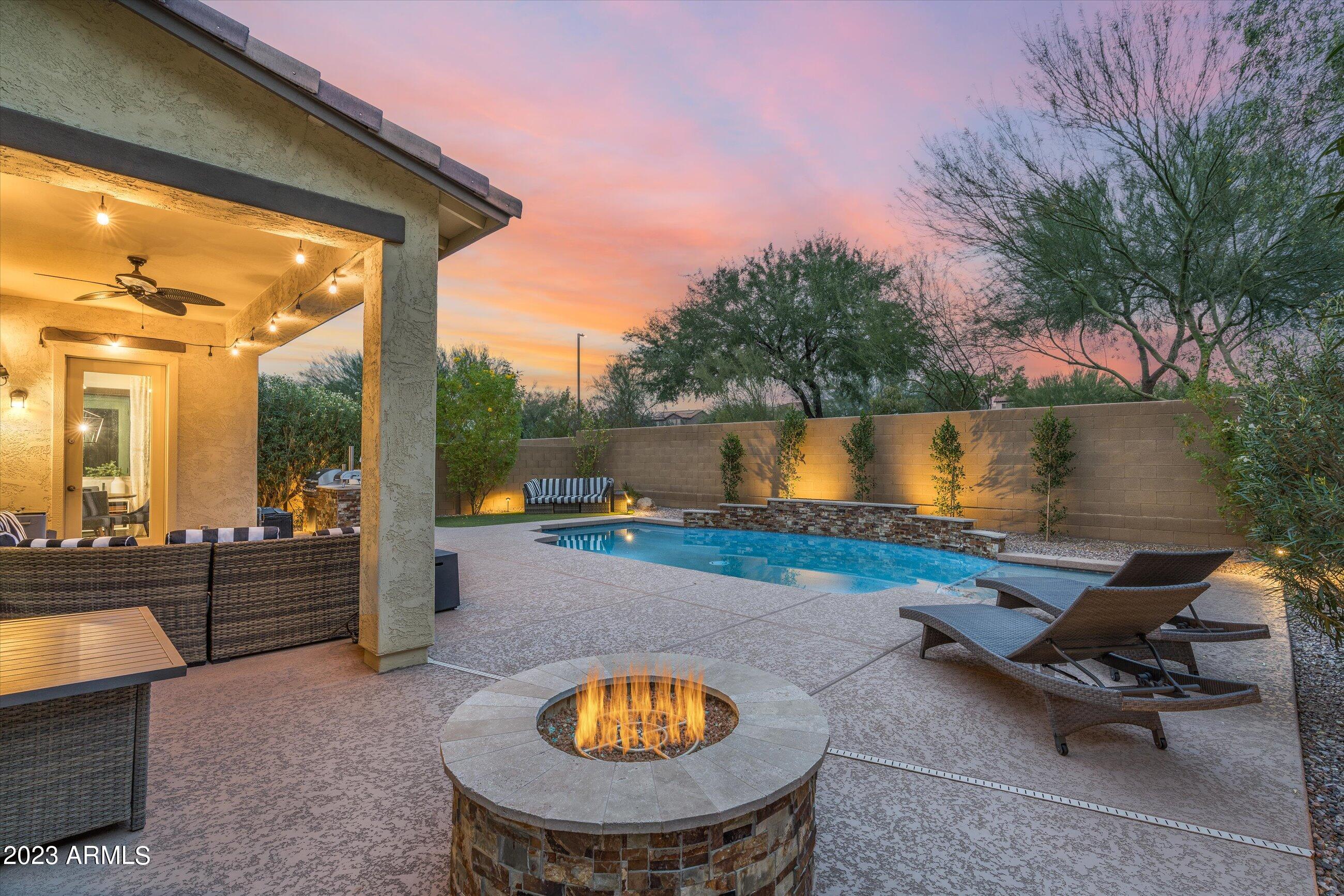 1804 W TOMBSTONE Trail