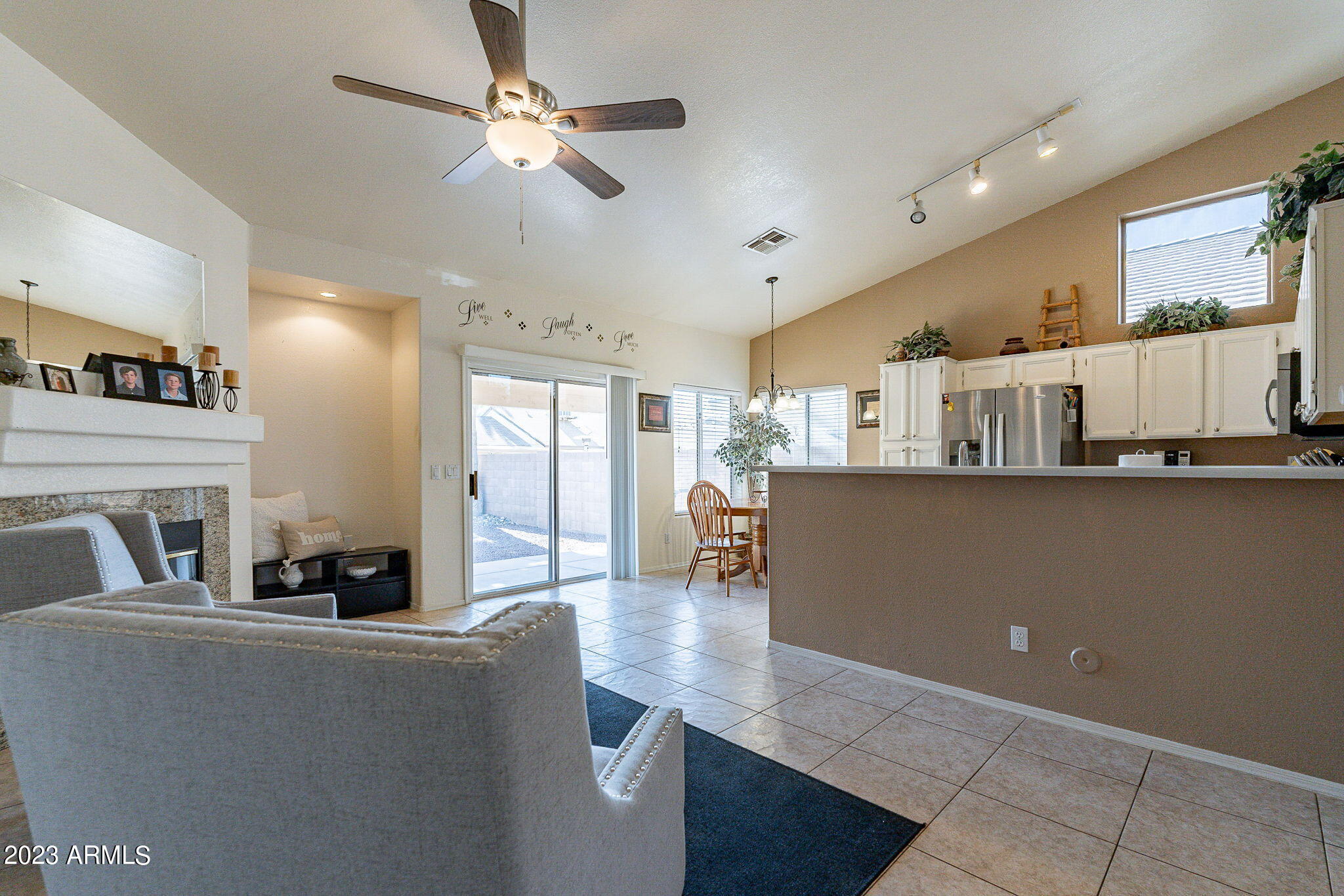 1937 E Fellars Drive