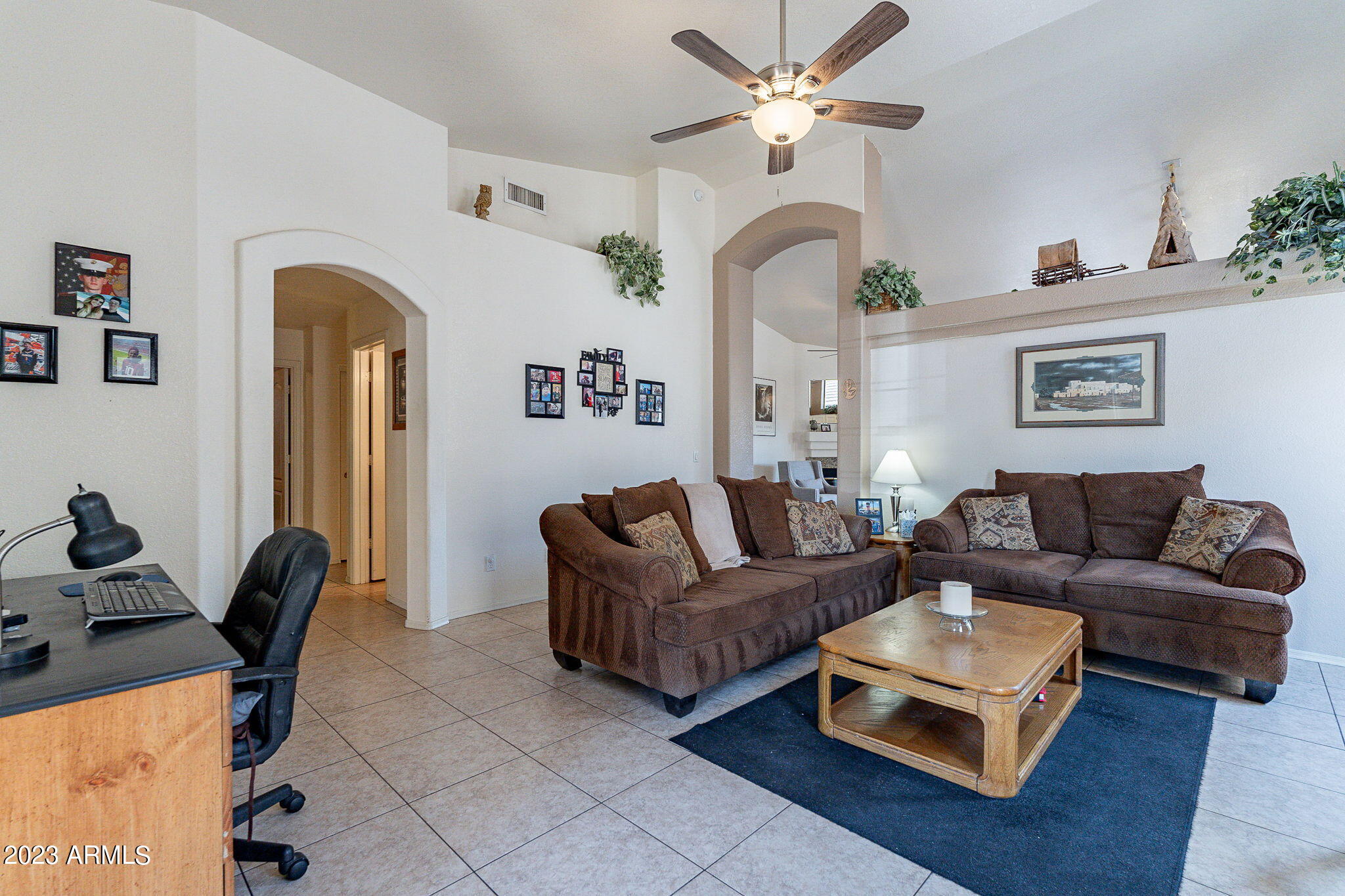 1937 E Fellars Drive