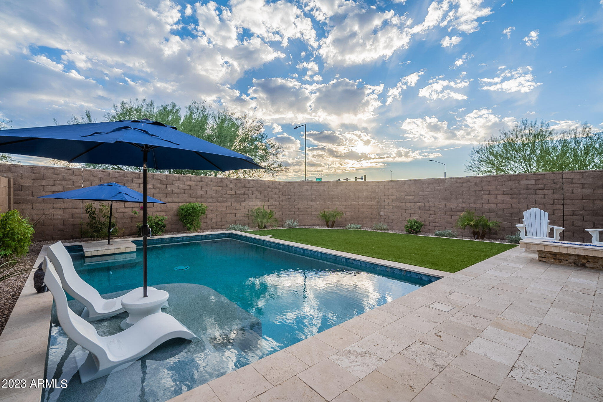 2815 E TINA Drive
