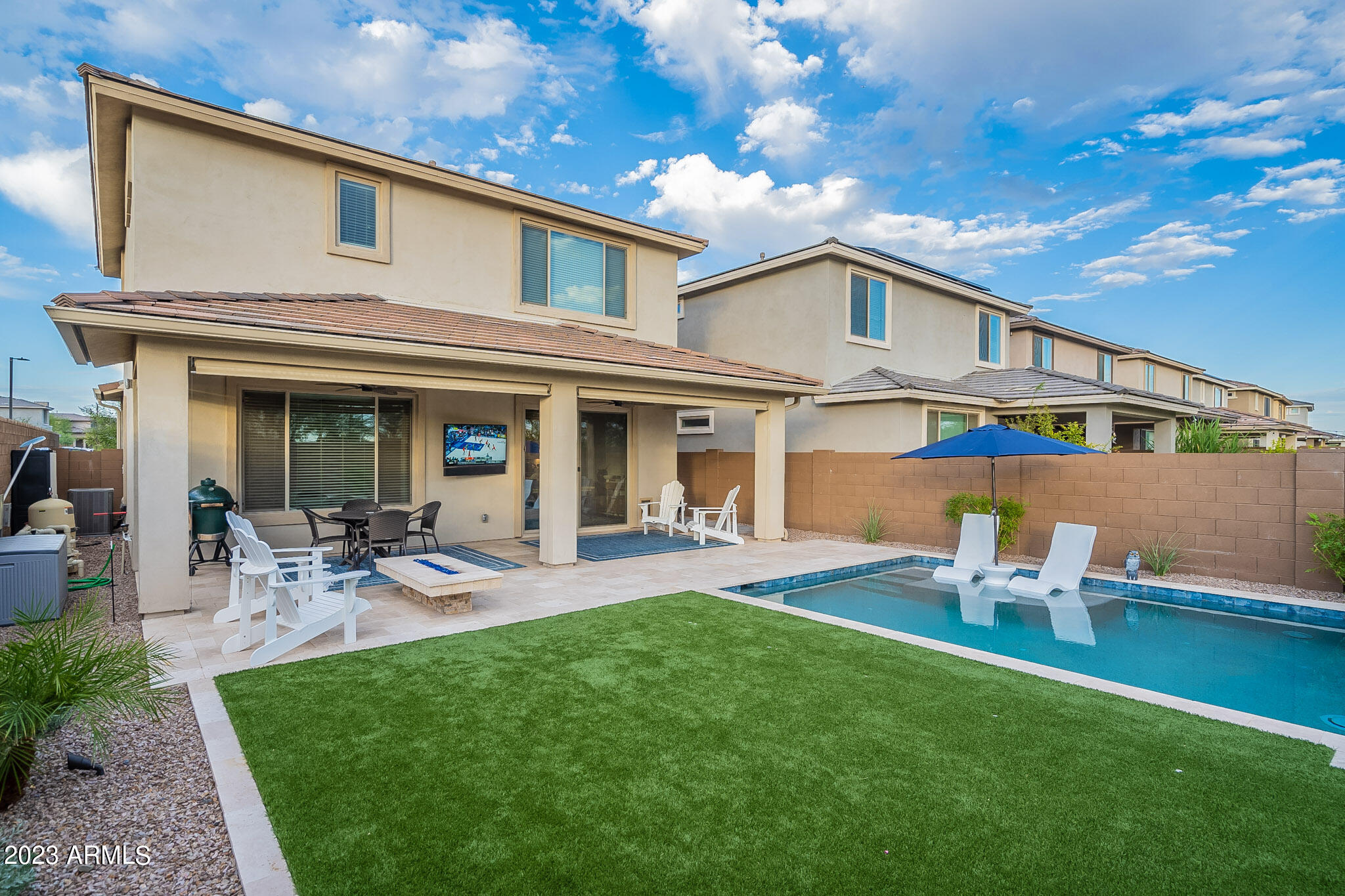 2815 E TINA Drive