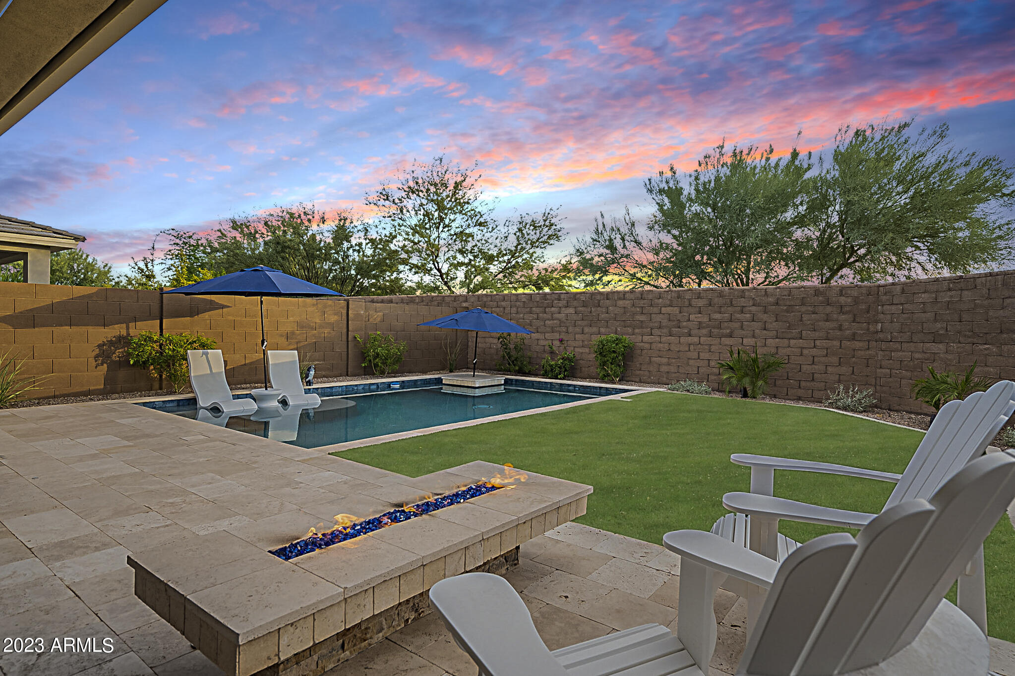 2815 E TINA Drive