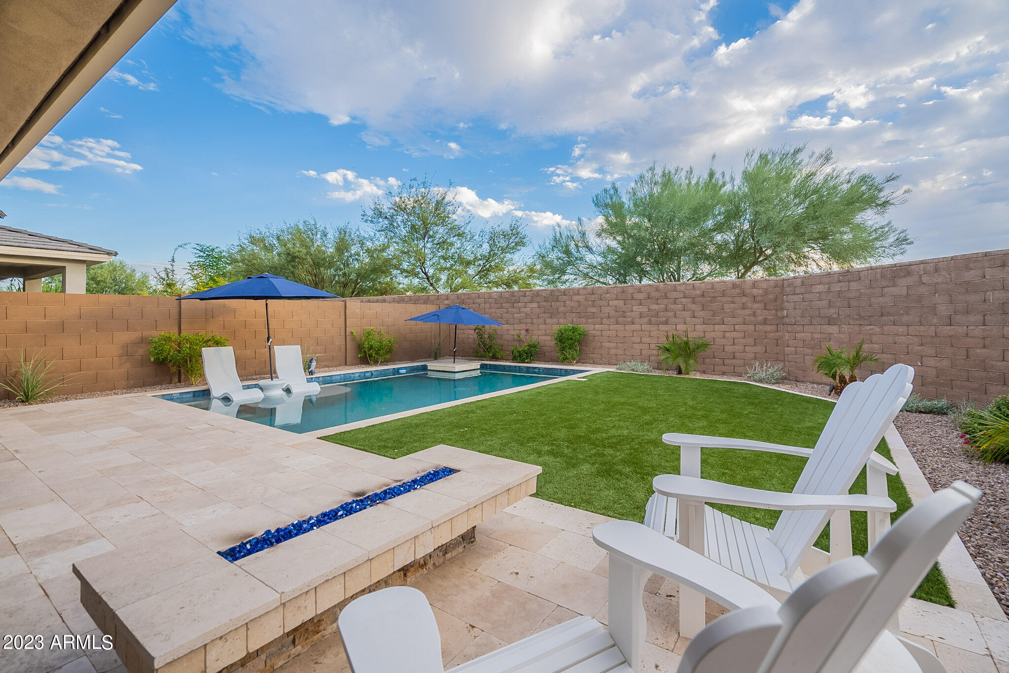 2815 E TINA Drive