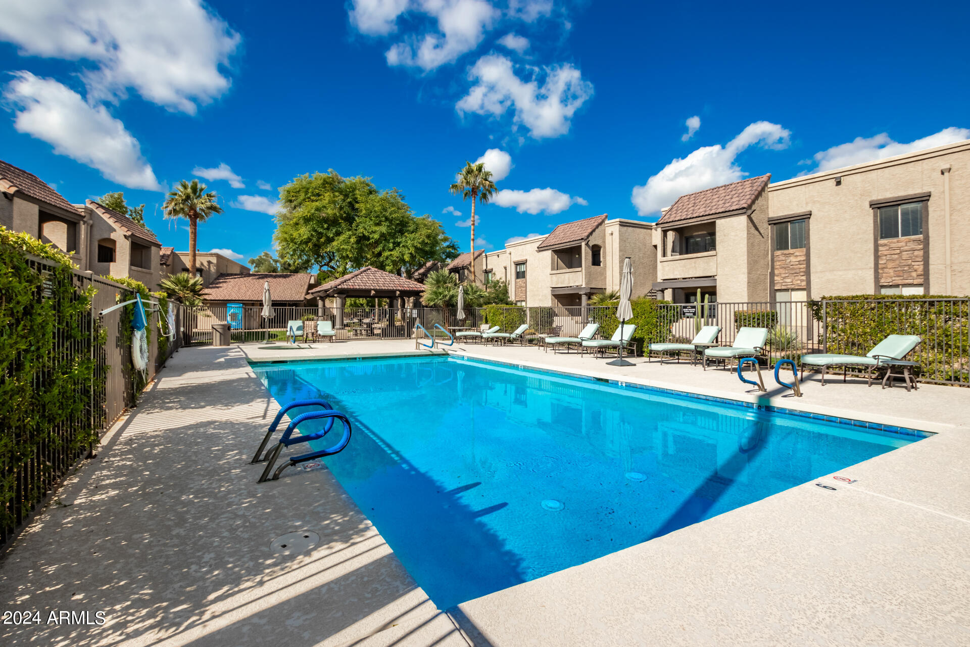 5995 N 78th Street, 1019