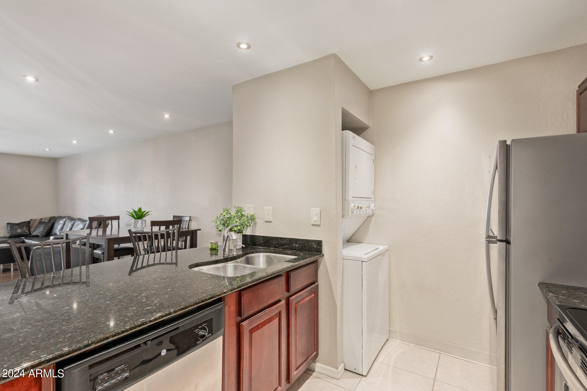 5995 N 78th Street, 1019