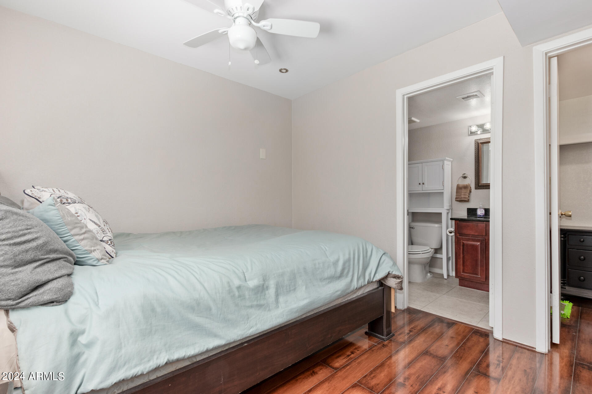 5995 N 78th Street, 1019
