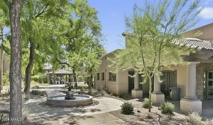 5995 N 78th Street, 1019