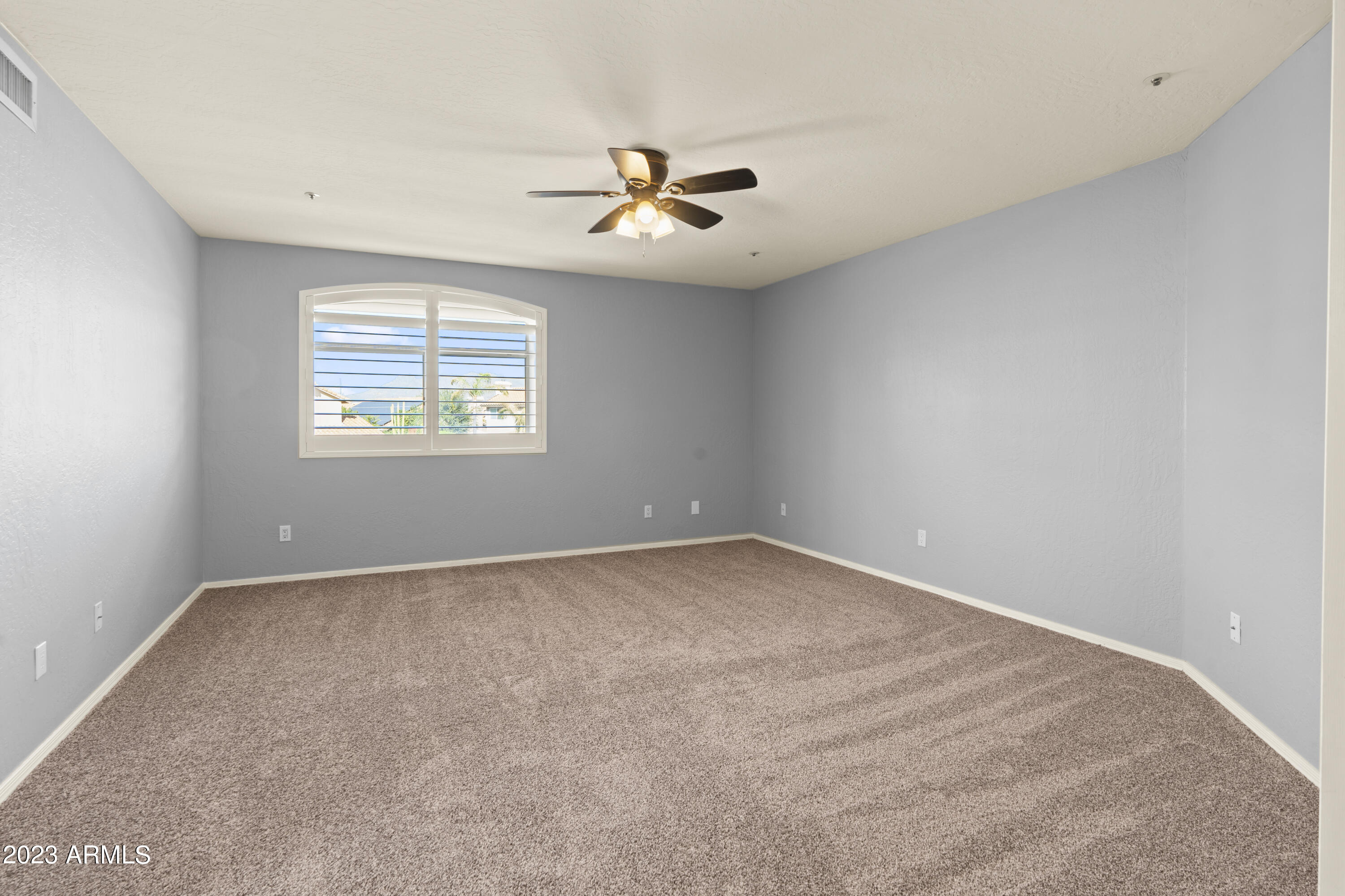 8807 E FLORIADE Drive