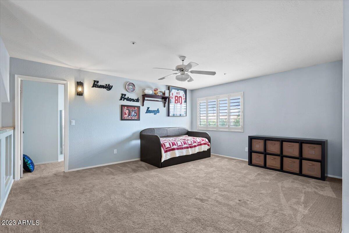 8807 E FLORIADE Drive