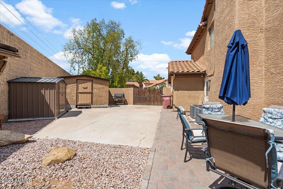 8807 E FLORIADE Drive