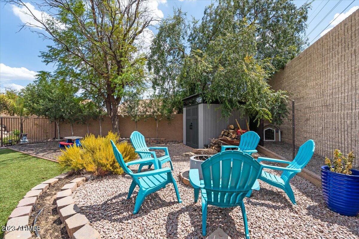 8807 E FLORIADE Drive
