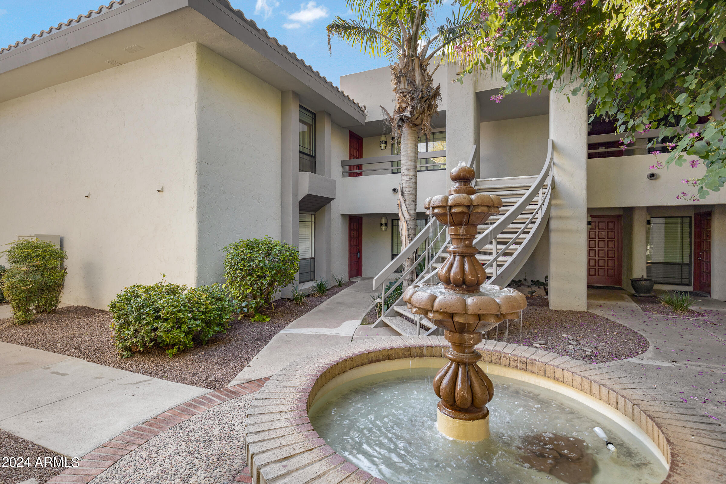 5213 N 24TH Street, 108