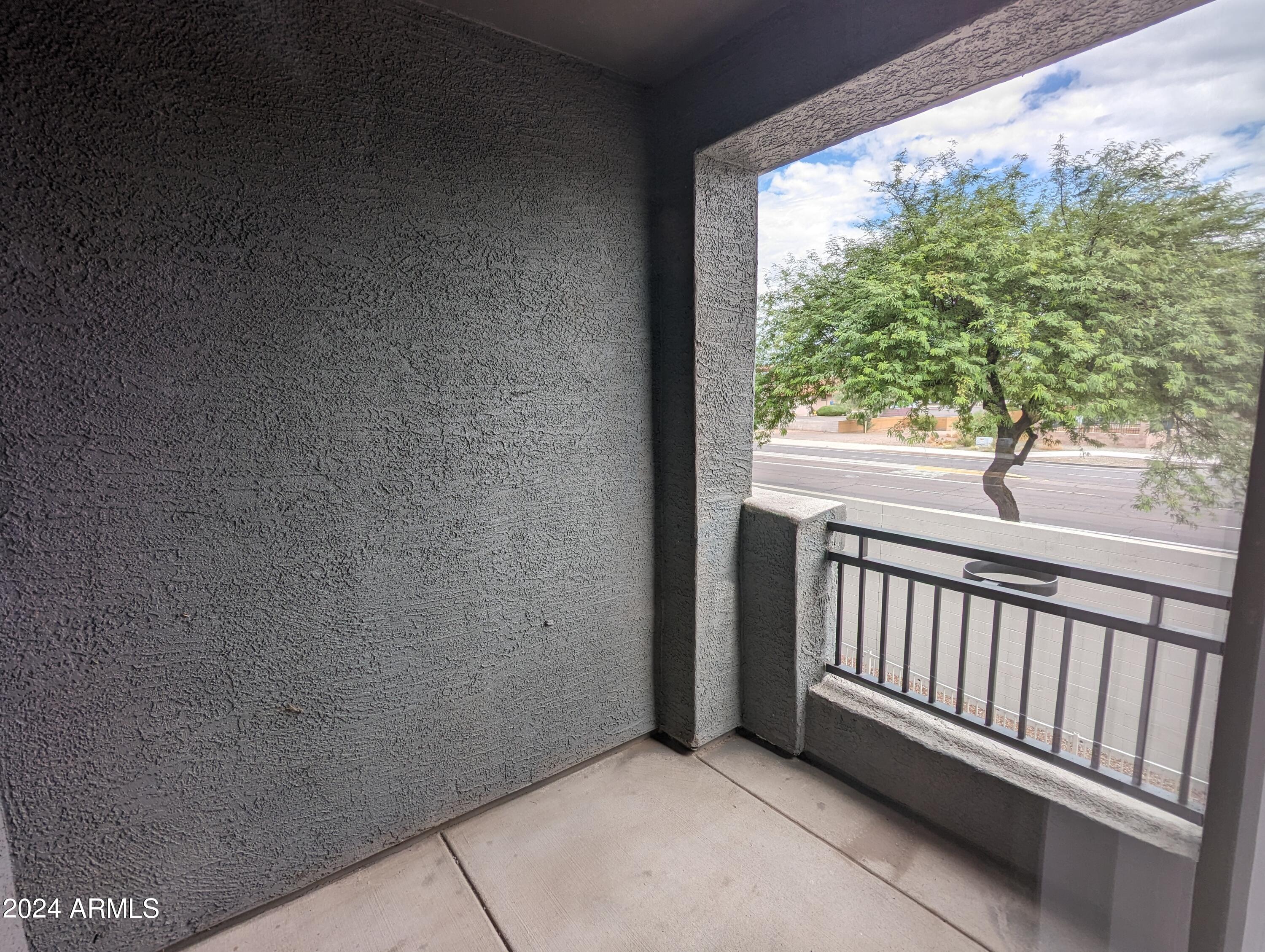 2401 E RIO SALADO Parkway, 1198