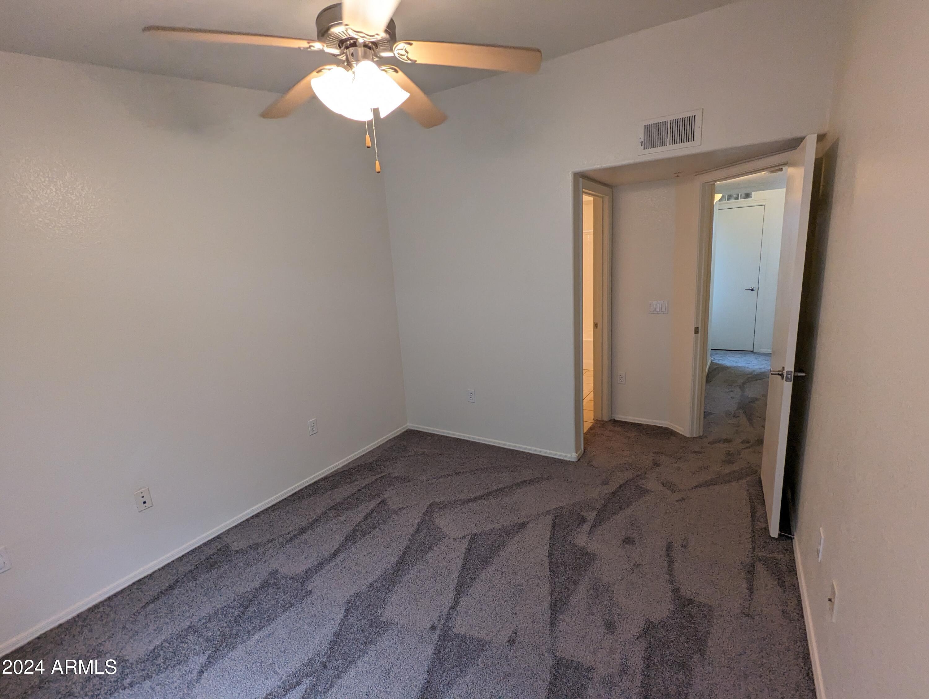 2401 E RIO SALADO Parkway, 1198