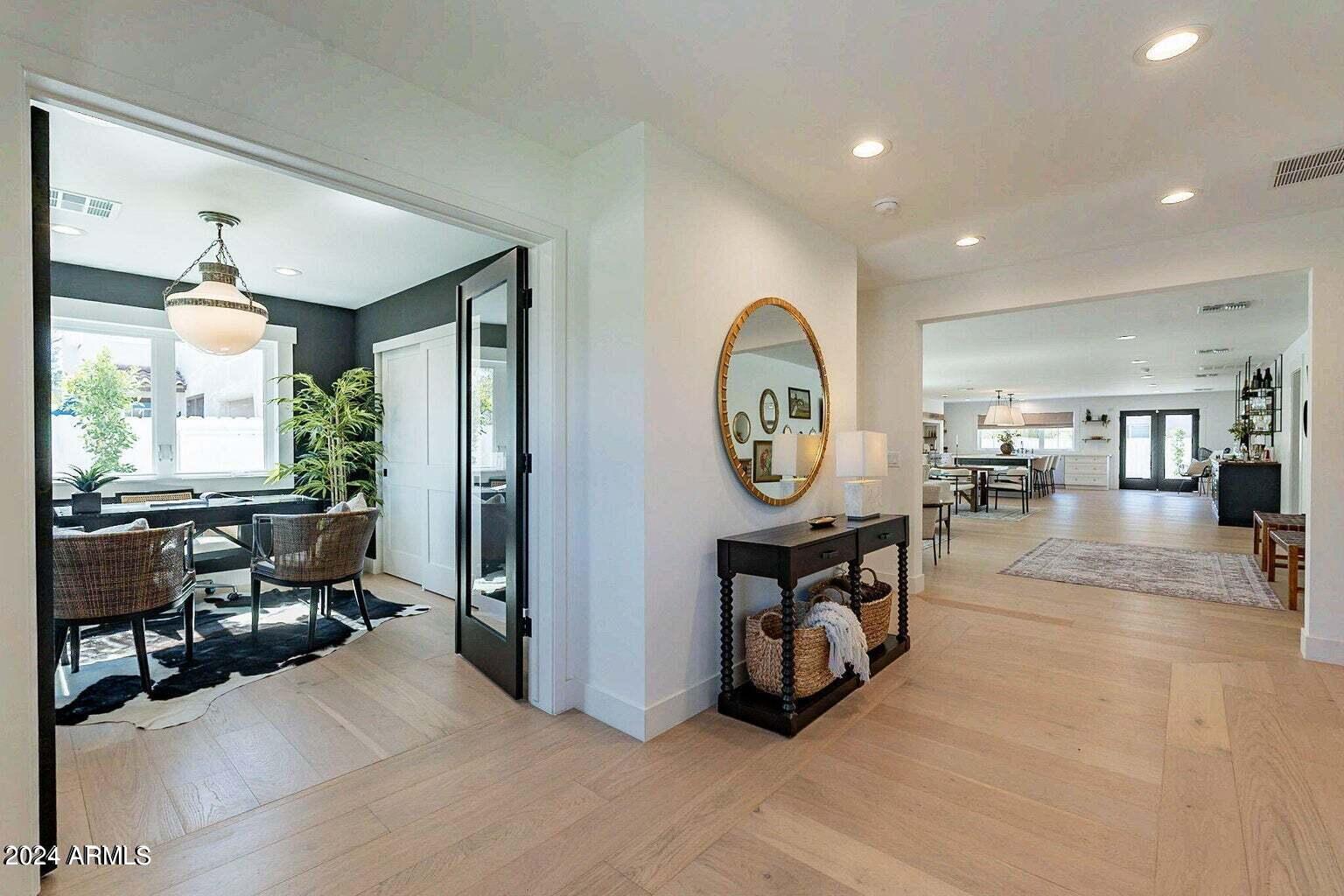 2242 N 11TH Street