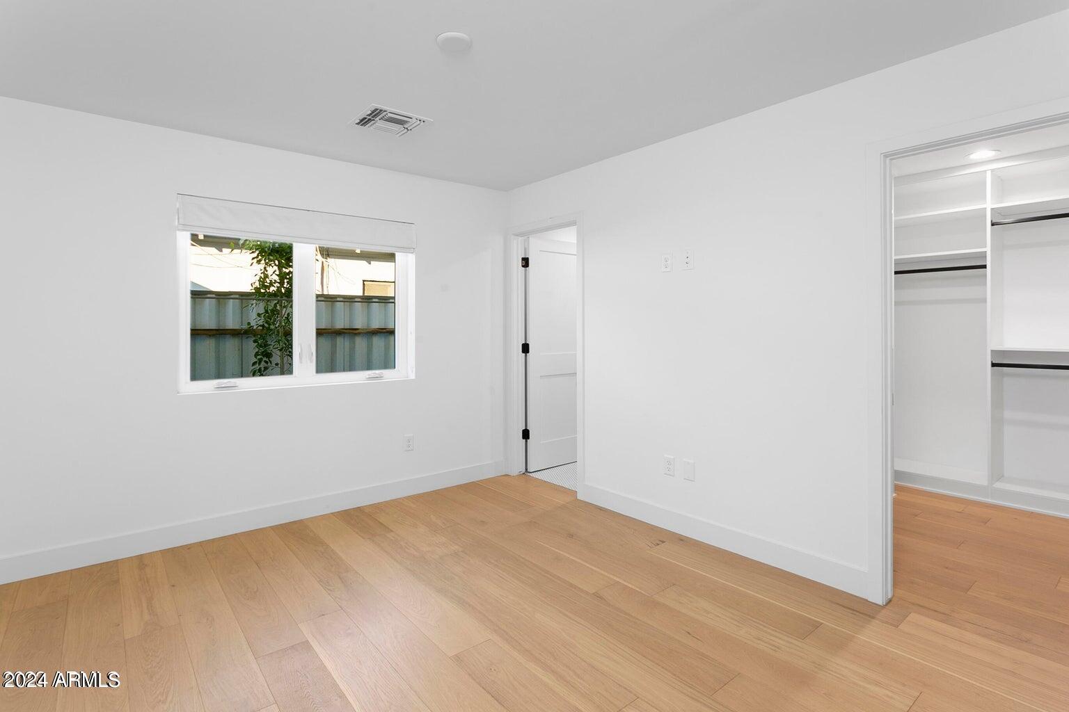 2242 N 11TH Street